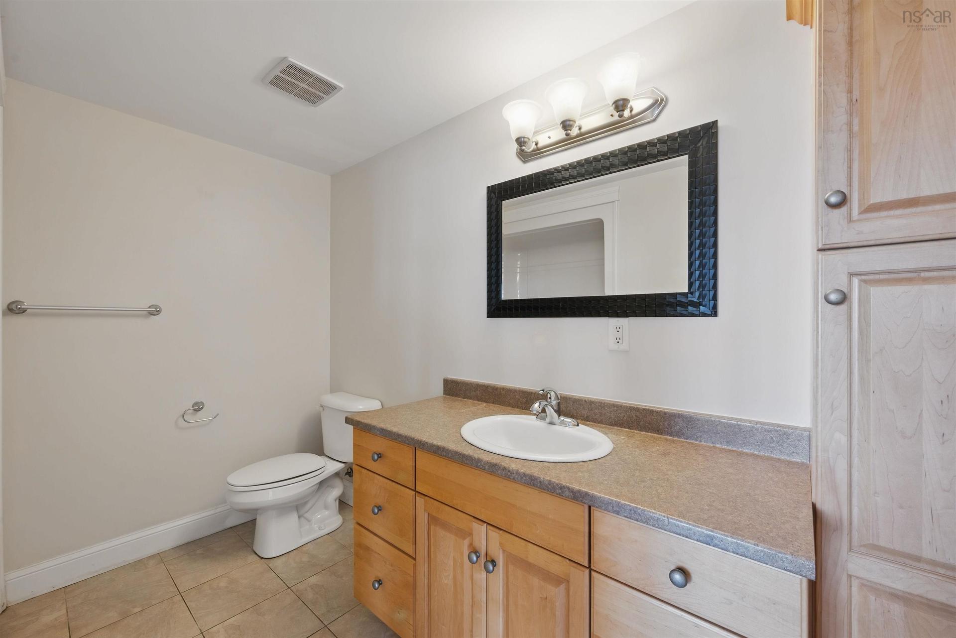 901 60 Walter Havill Drive, Halifax, NS