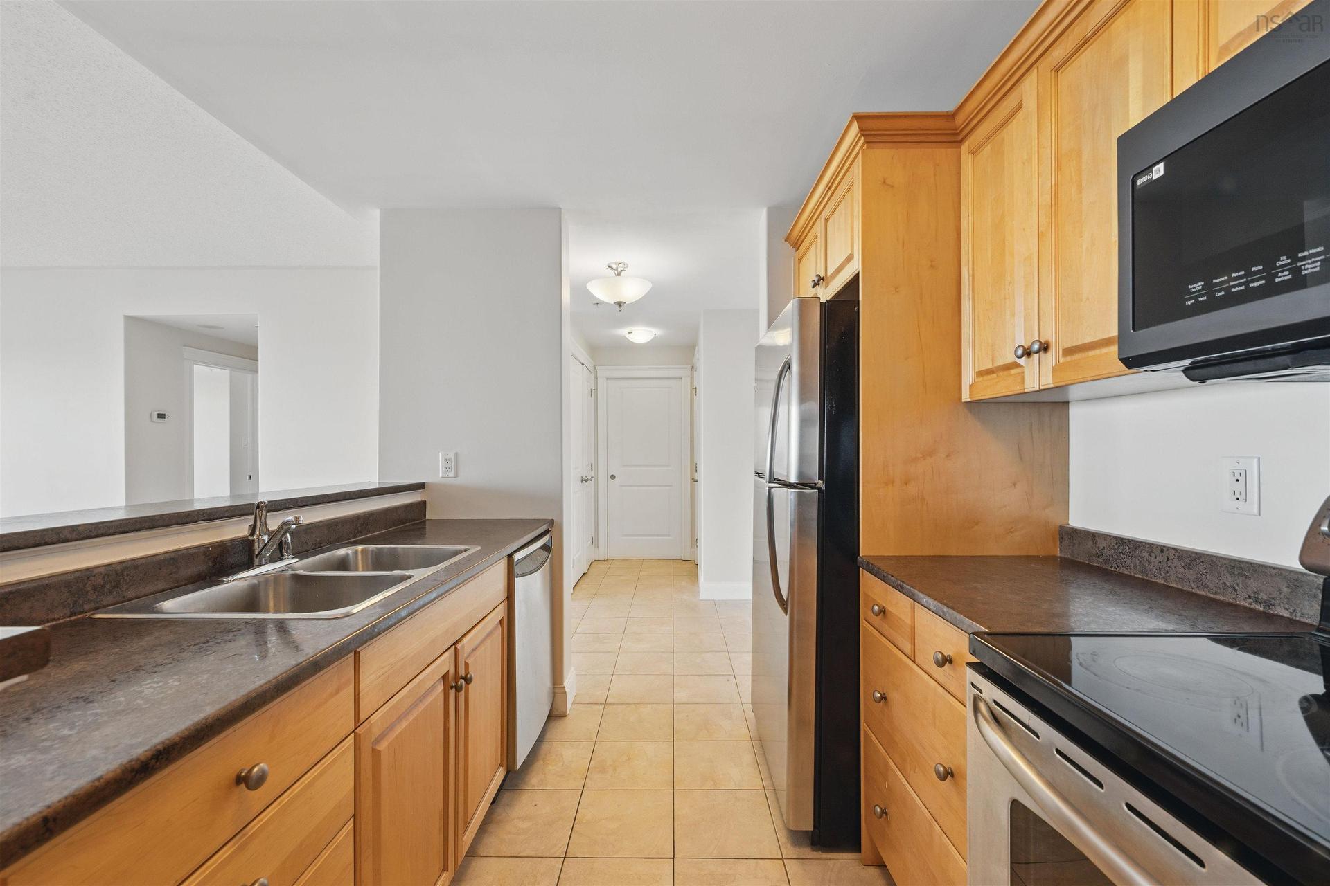 901 60 Walter Havill Drive, Halifax, NS