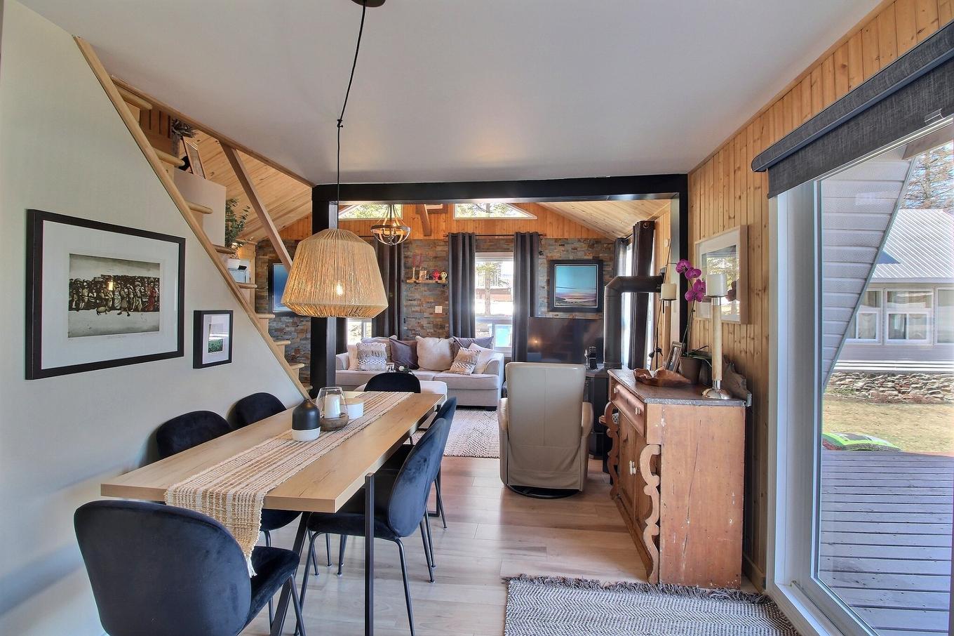 Dining room - 264 Route 170, Sagard, QC - Indoor Photo Showing Dining Room