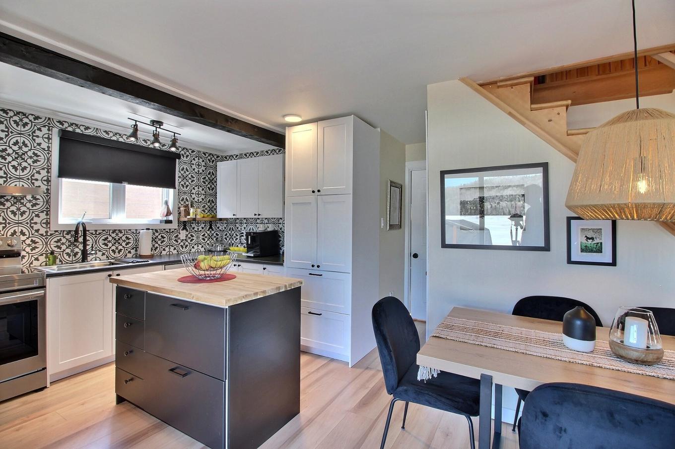 Kitchen - 264 Route 170, Sagard, QC - Indoor Photo Showing Kitchen