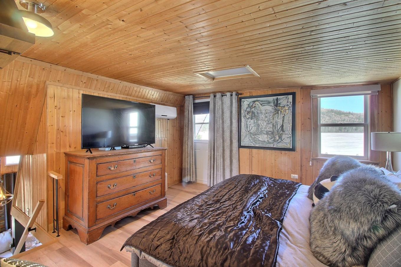 Primary bedroom - 264 Route 170, Sagard, QC - Indoor Photo Showing Bedroom