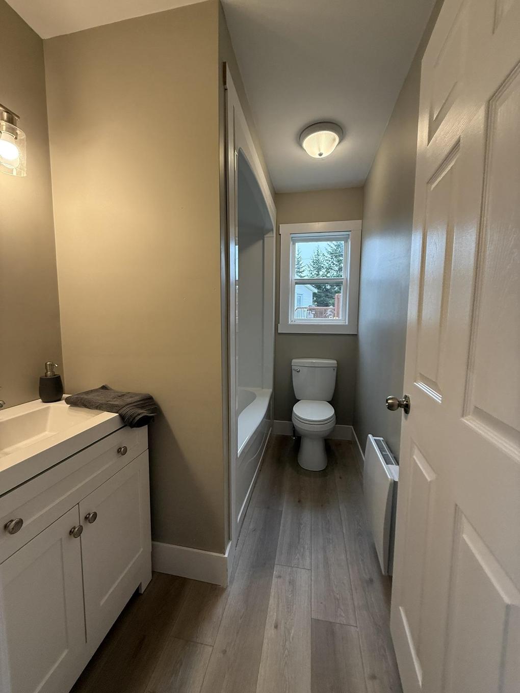 5 House To Be Moved, Mayfield, PE