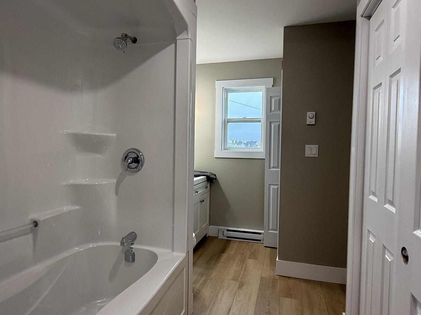 4 House To Be Moved, Mayfield, PE