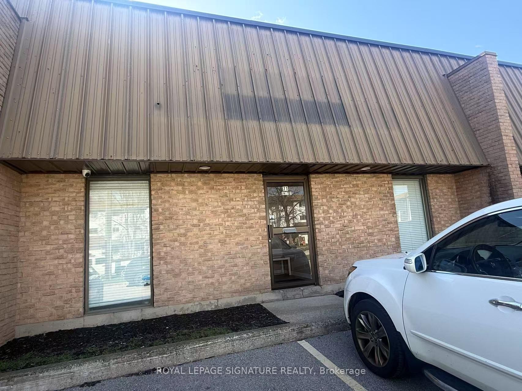 2-71 Craig Street, Brantford, ON