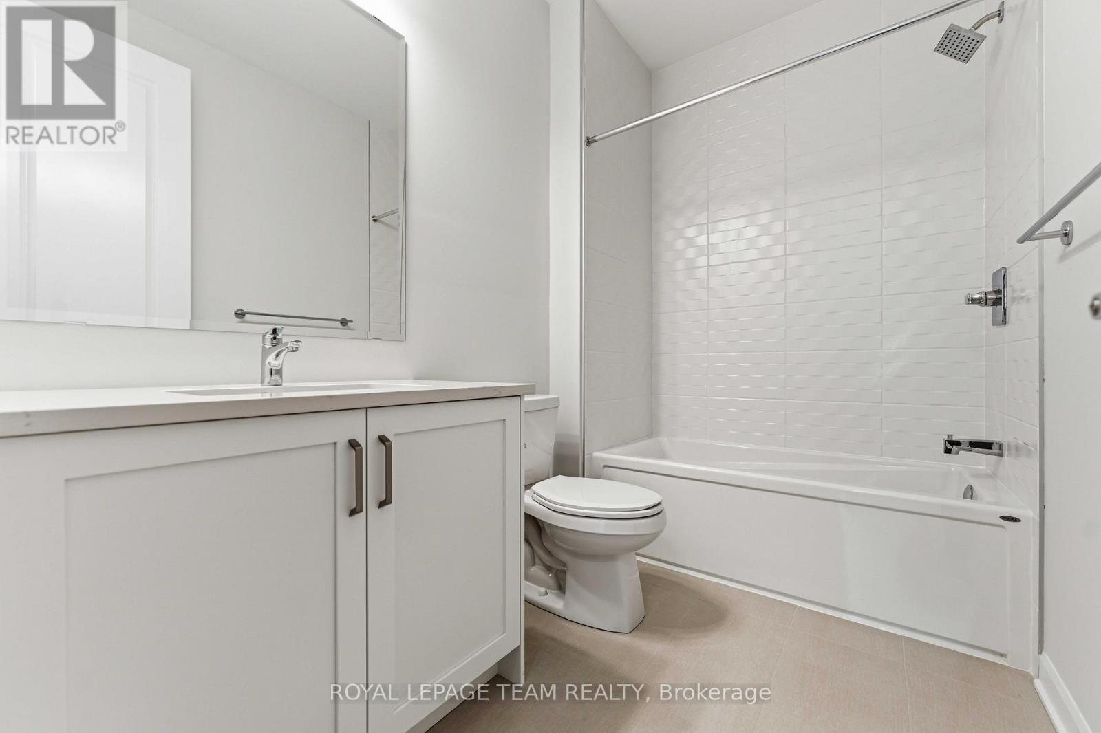 2026 Wanderer Avenue, Ottawa, ON - Indoor Photo Showing Bathroom