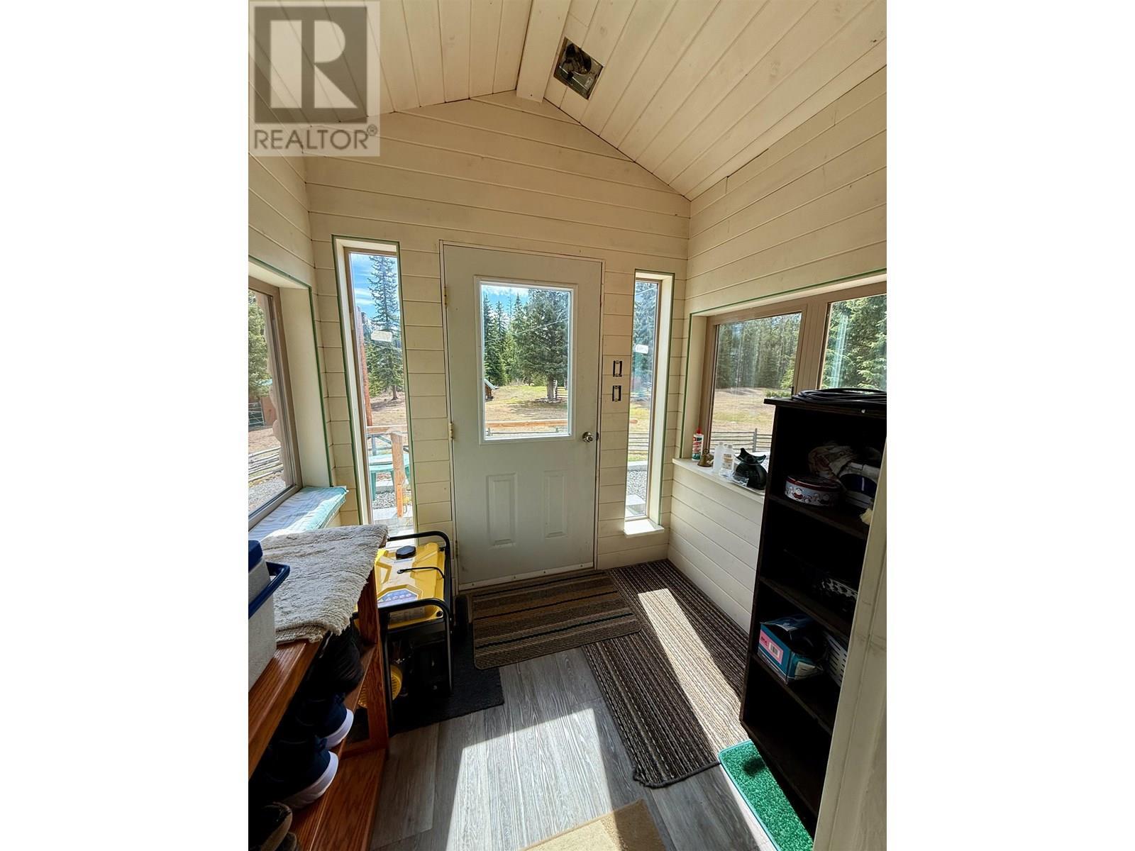 2875 Spout Lake Road, Lac La Hache, BC - With Exterior