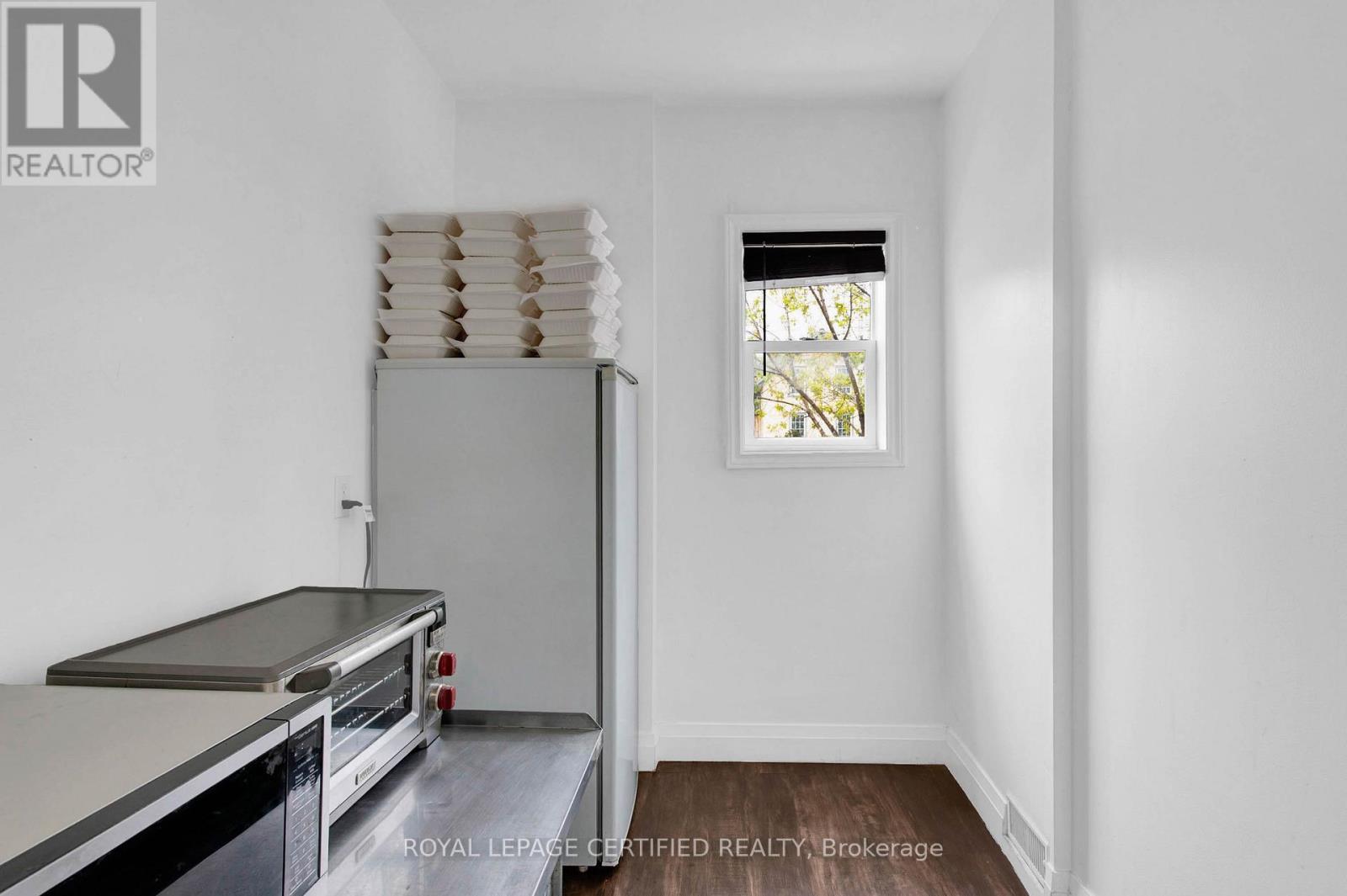 25 Eby Street S, Kitchener, ON