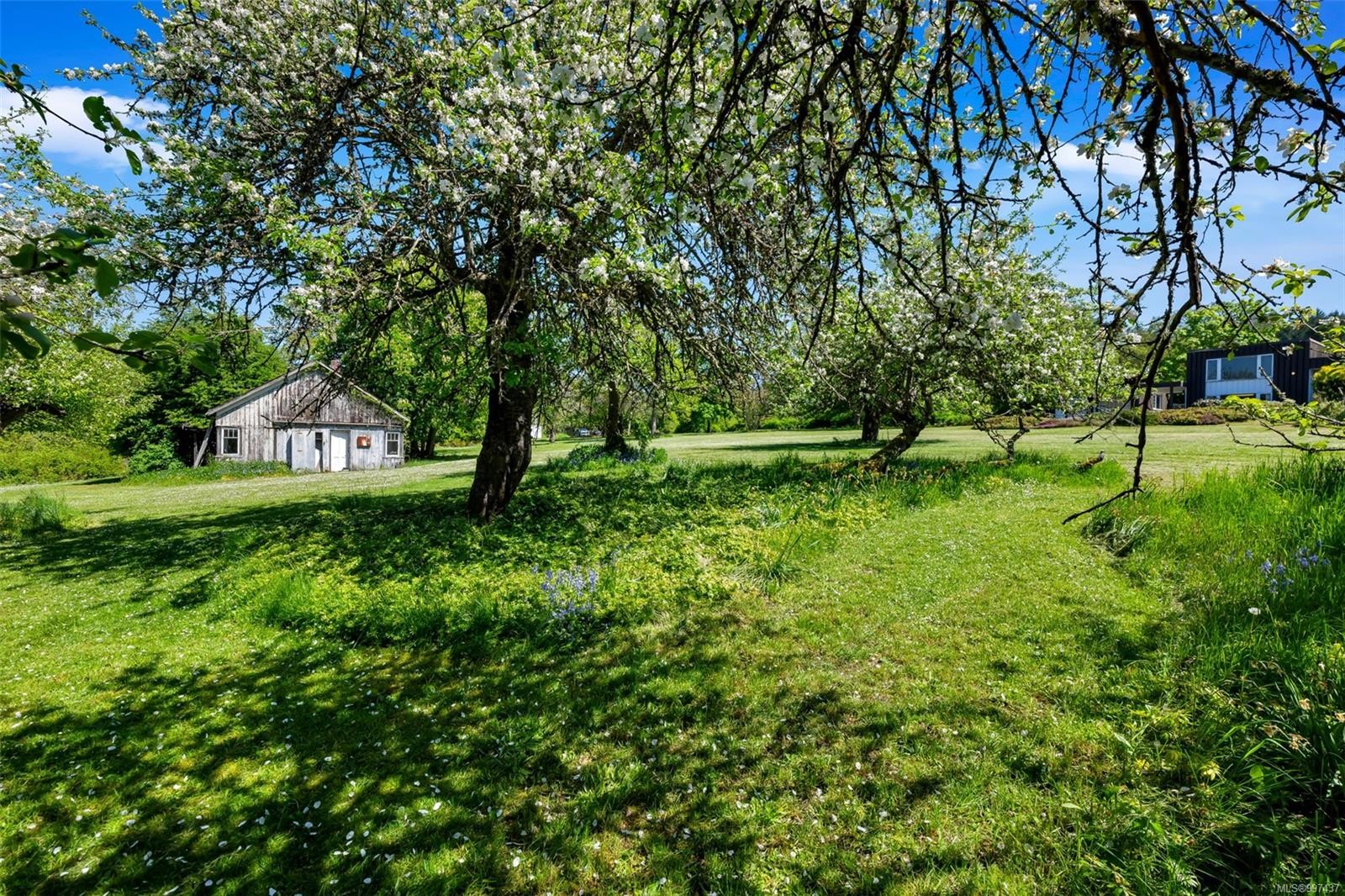 6364 Deykin Ave, Duncan, BC