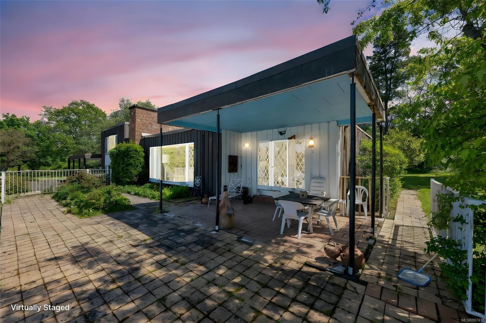 6364 Deykin Ave, Duncan, BC