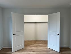 Walk-in closet -