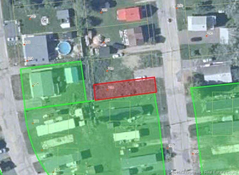 205 Lakeside Ave, Bathurst, NB