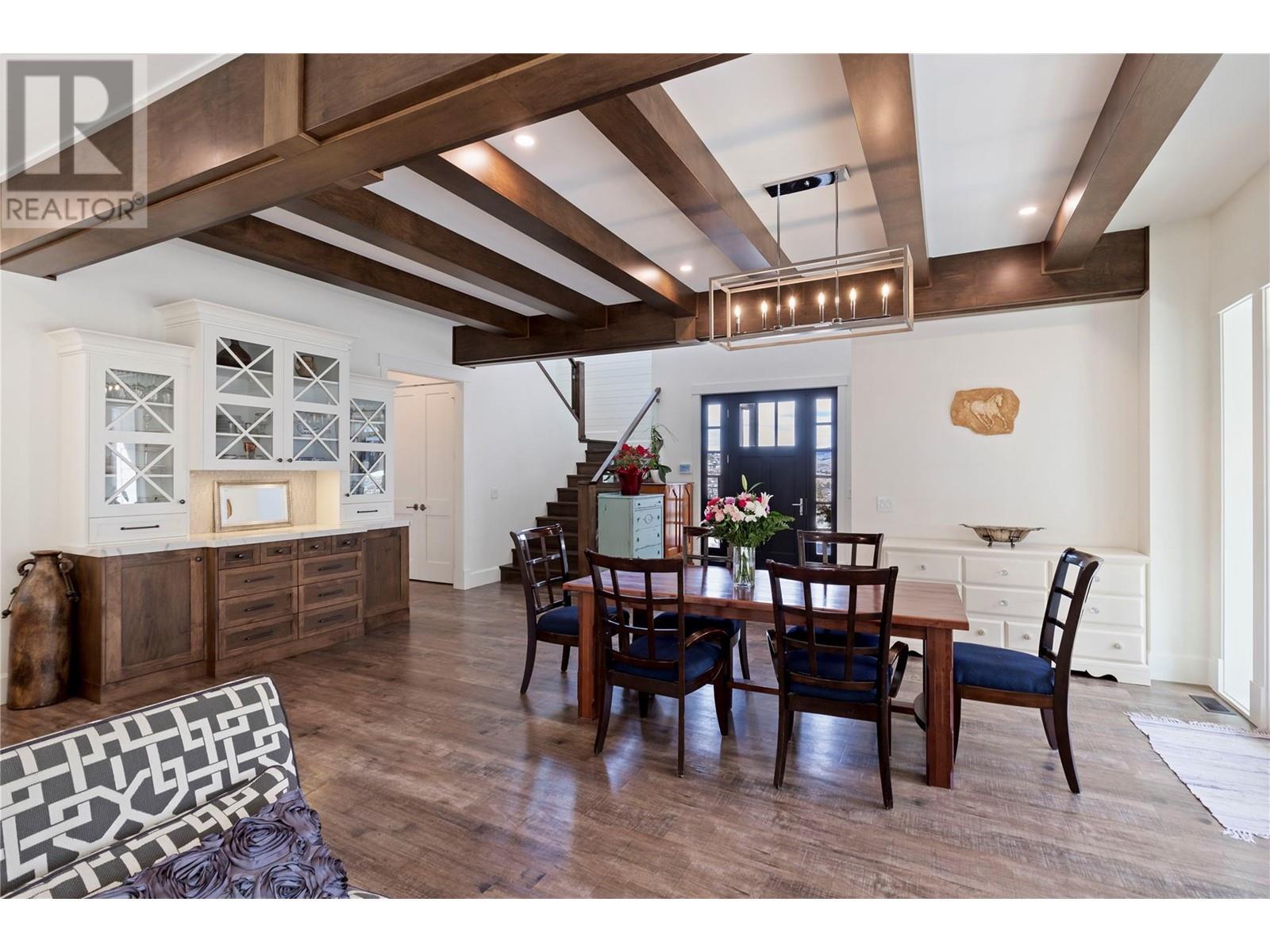 2191 Lavetta Drive, Kelowna, BC - Indoor Photo Showing Dining Room