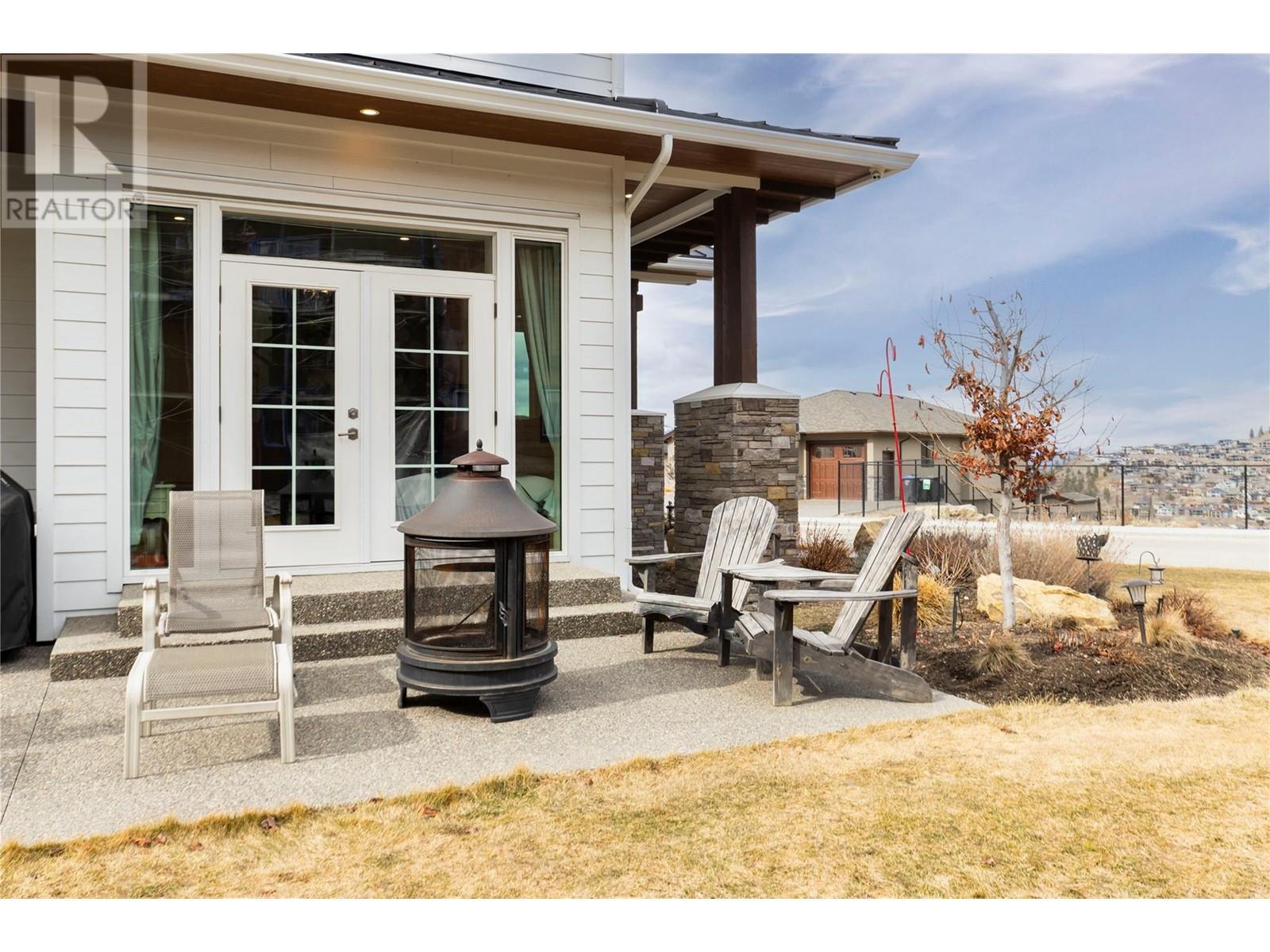2191 Lavetta Drive, Kelowna, BC - Outdoor