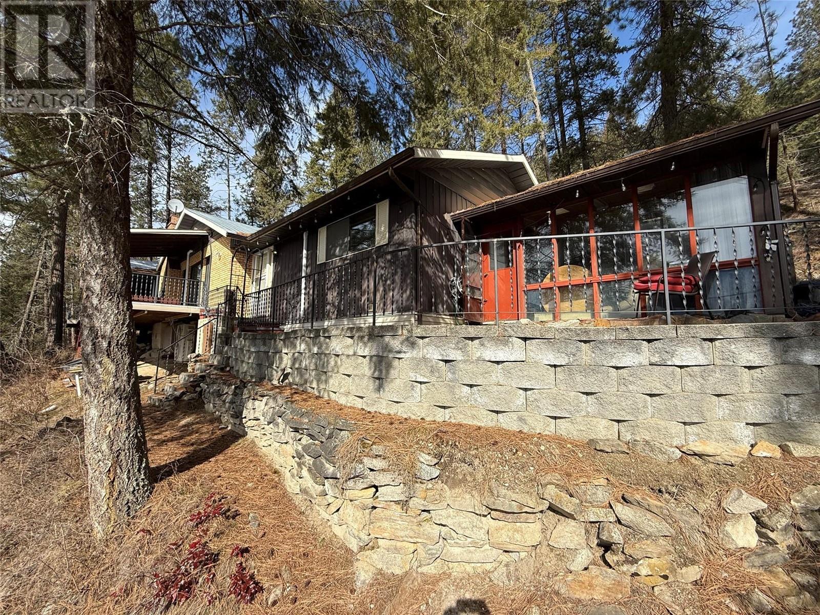 9779 3A Highway, Kuskanook, BC - Outdoor