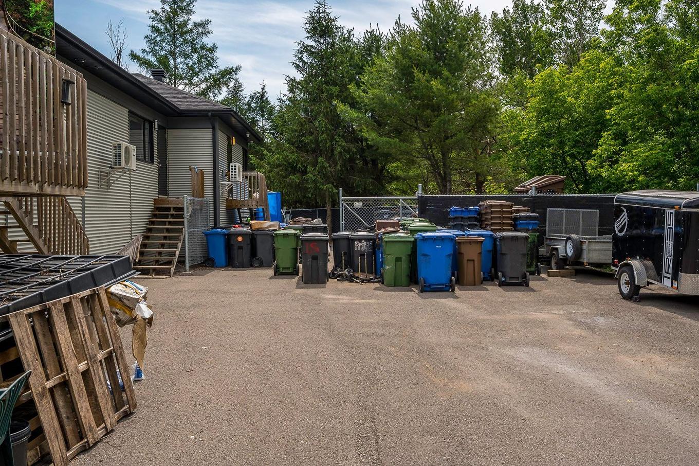 Back facade - 450 - 464 Boul. Des Laurentides, Piedmont, QC - Outdoor With Exterior