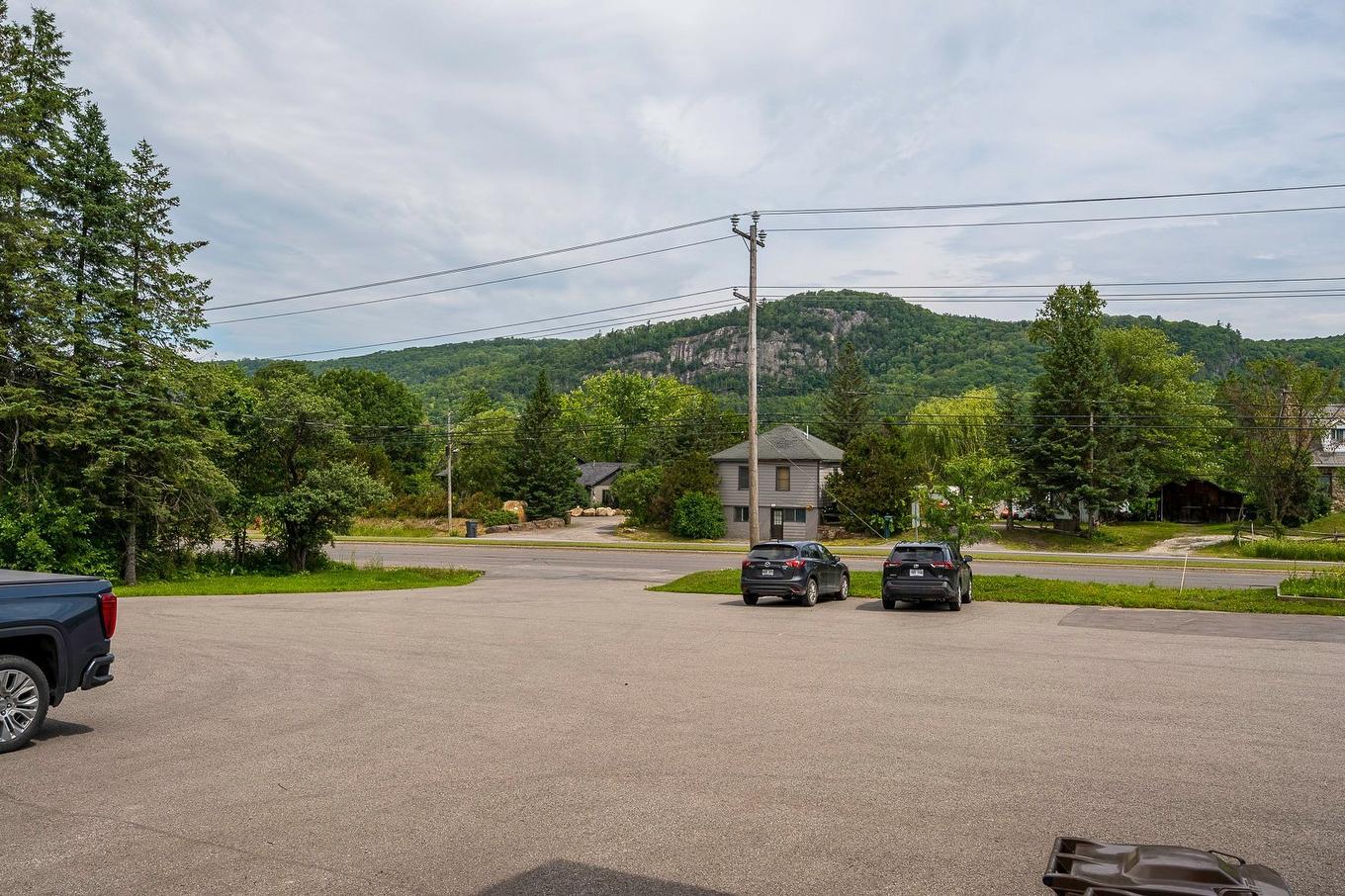 View - 450 - 464 Boul. Des Laurentides, Piedmont, QC - Outdoor With View
