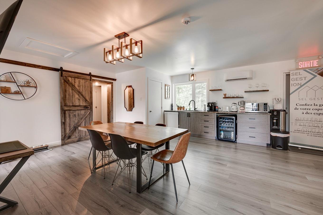 Interior - 450 - 464 Boul. Des Laurentides, Piedmont, QC - Indoor Photo Showing Dining Room