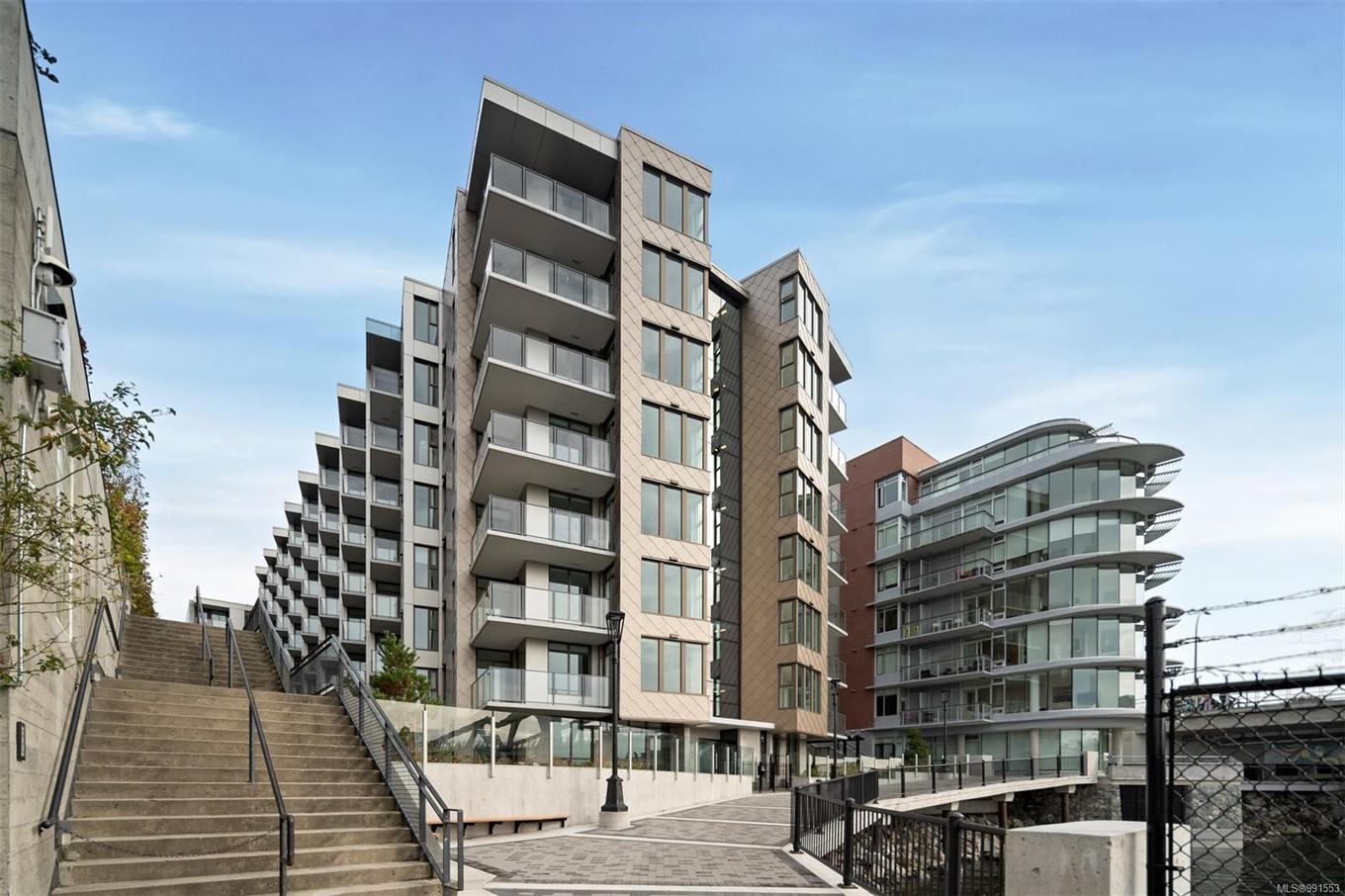 906-1628 Store St, Victoria, BC - Outdoor With Facade