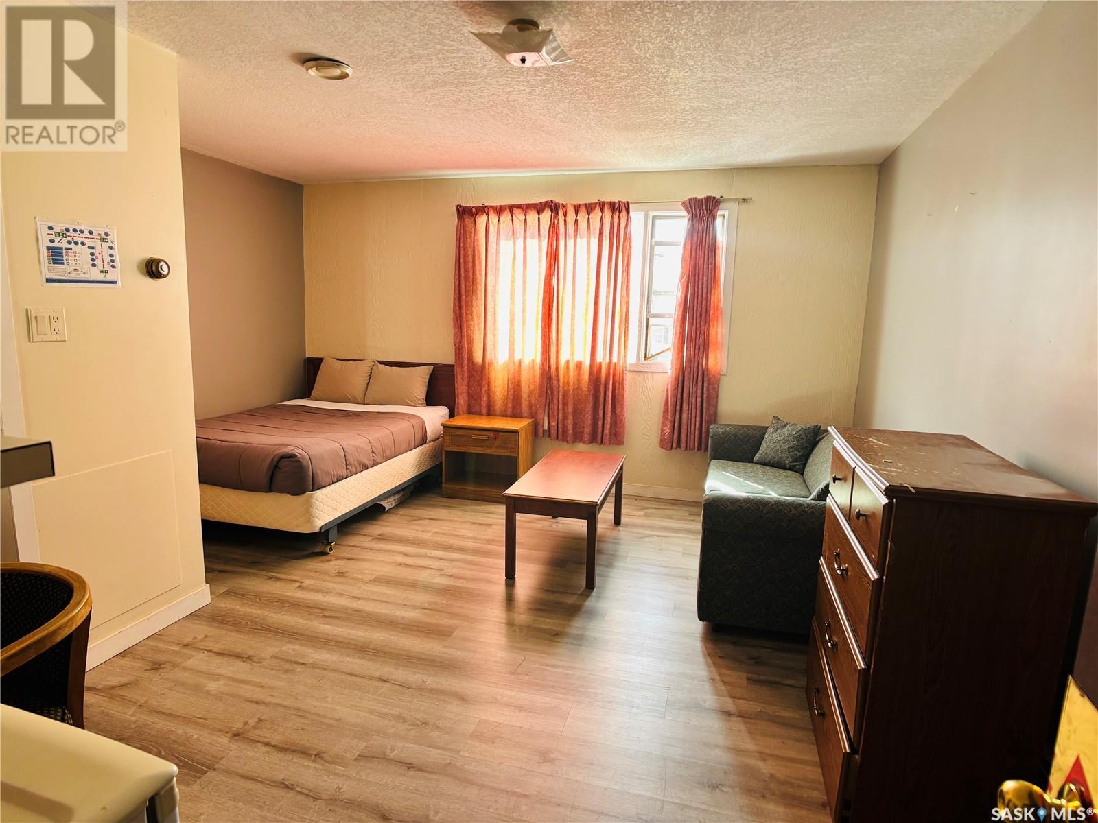 1401 2Nd Street, Estevan, SK