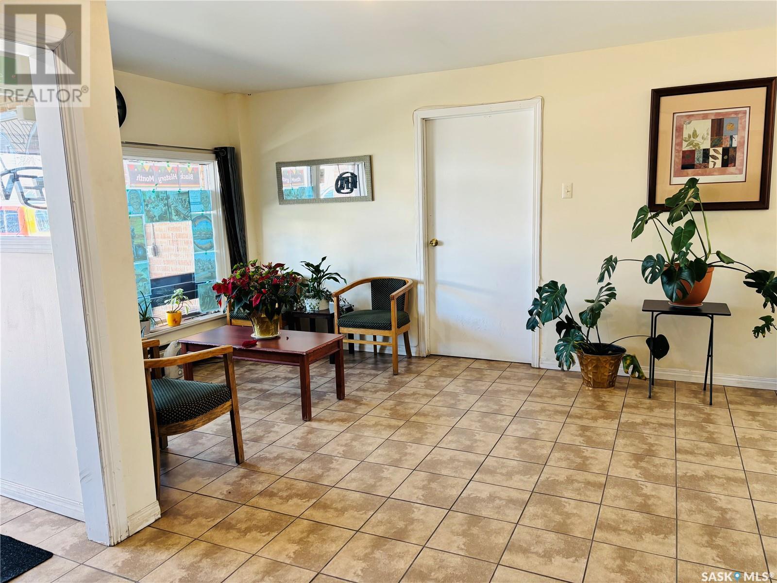 1401 2Nd Street, Estevan, SK