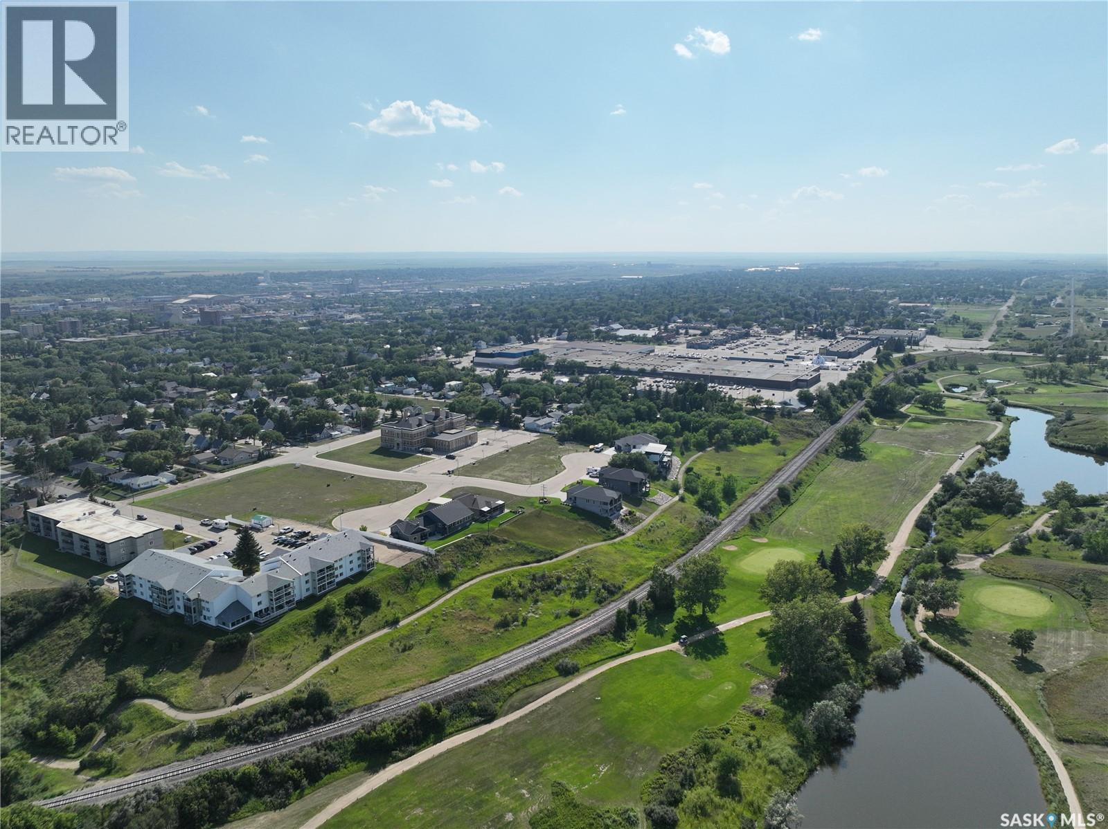 18 Copper Ridge Cove, Moose Jaw, SK