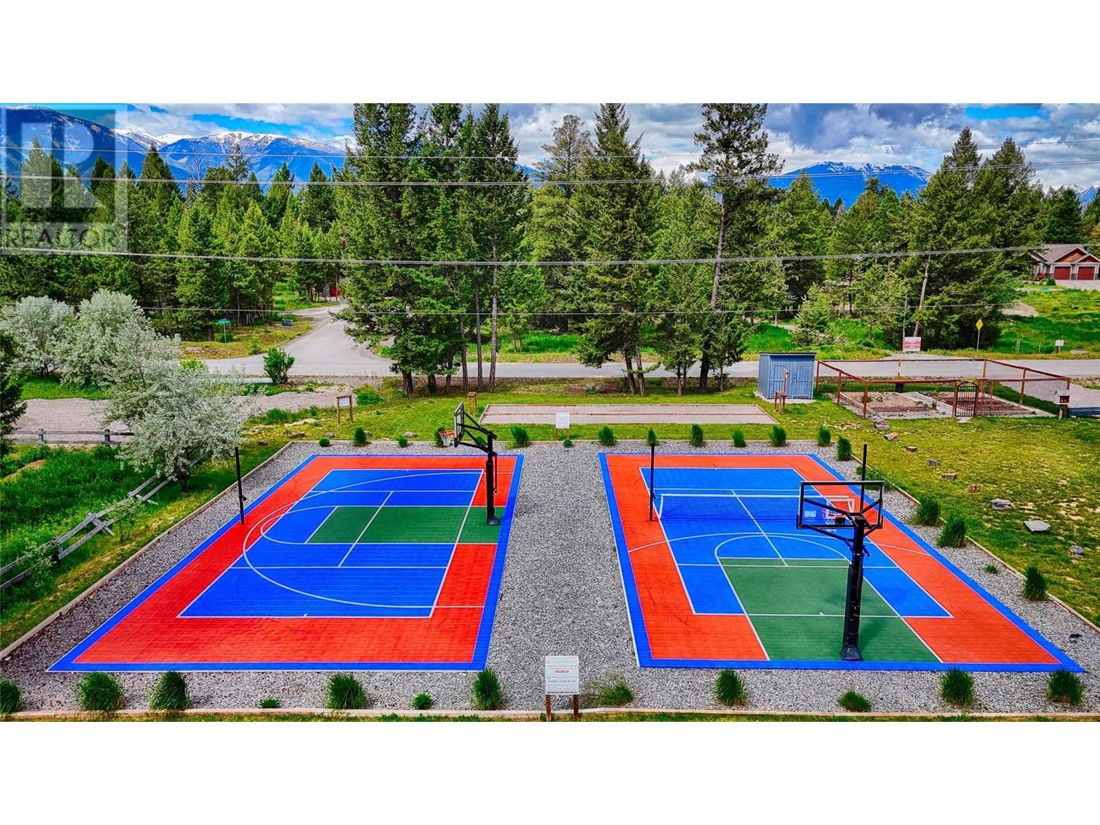 Multipurpose spots courts for the community. - Lot 39 Kimpton Rise, Windermere, BC