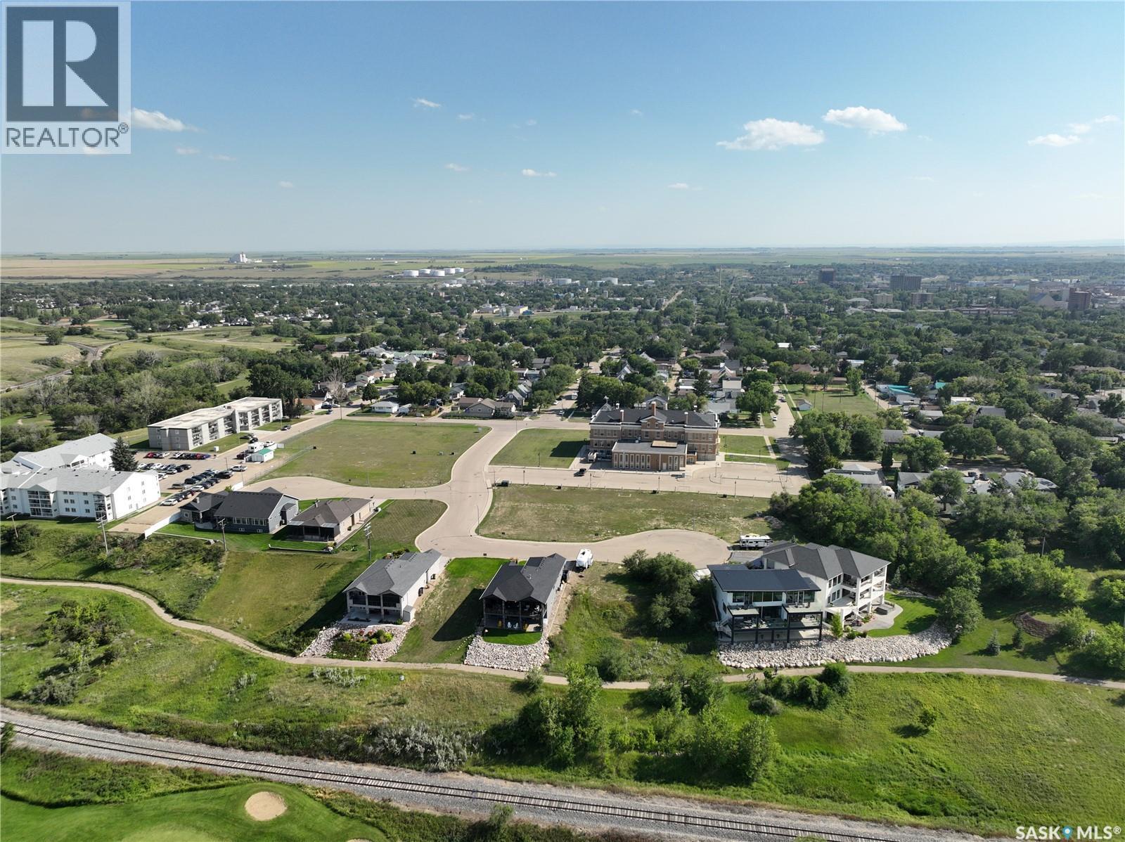 17 Copper Ridge Way, Moose Jaw, SK