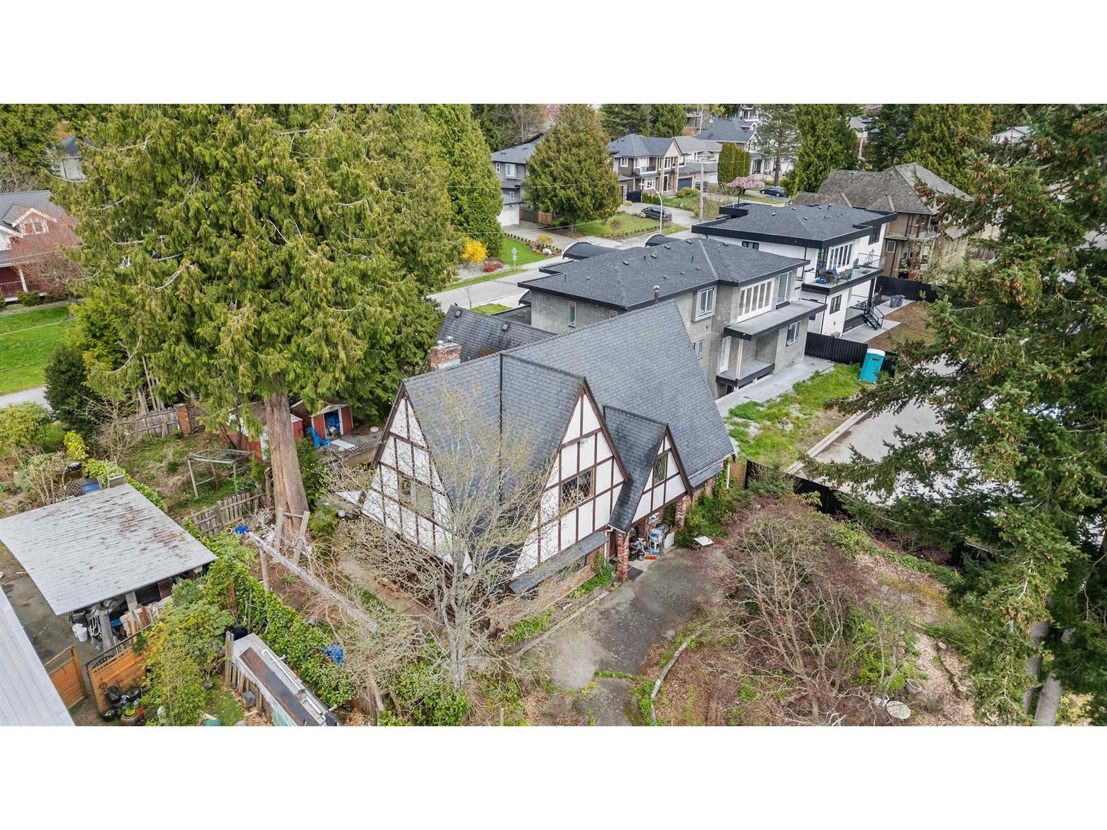 13491 Marine Drive, Surrey, BC