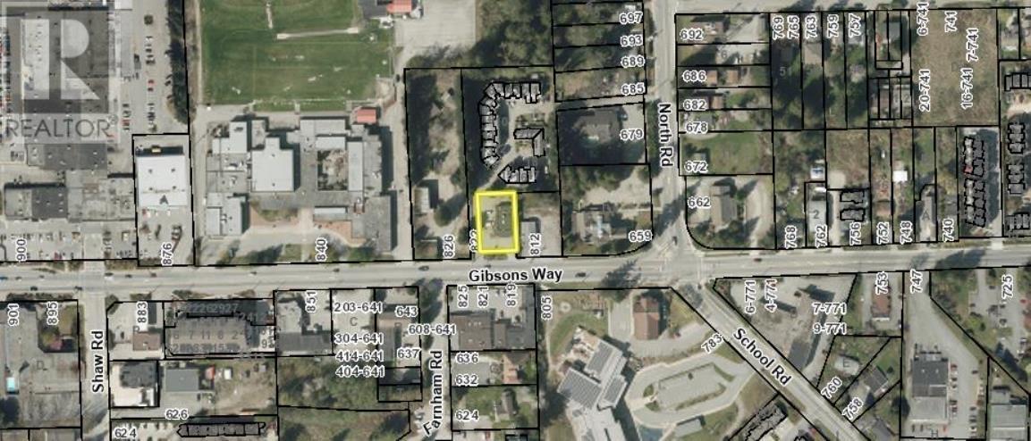 818 Gibsons Way, Gibsons, BC