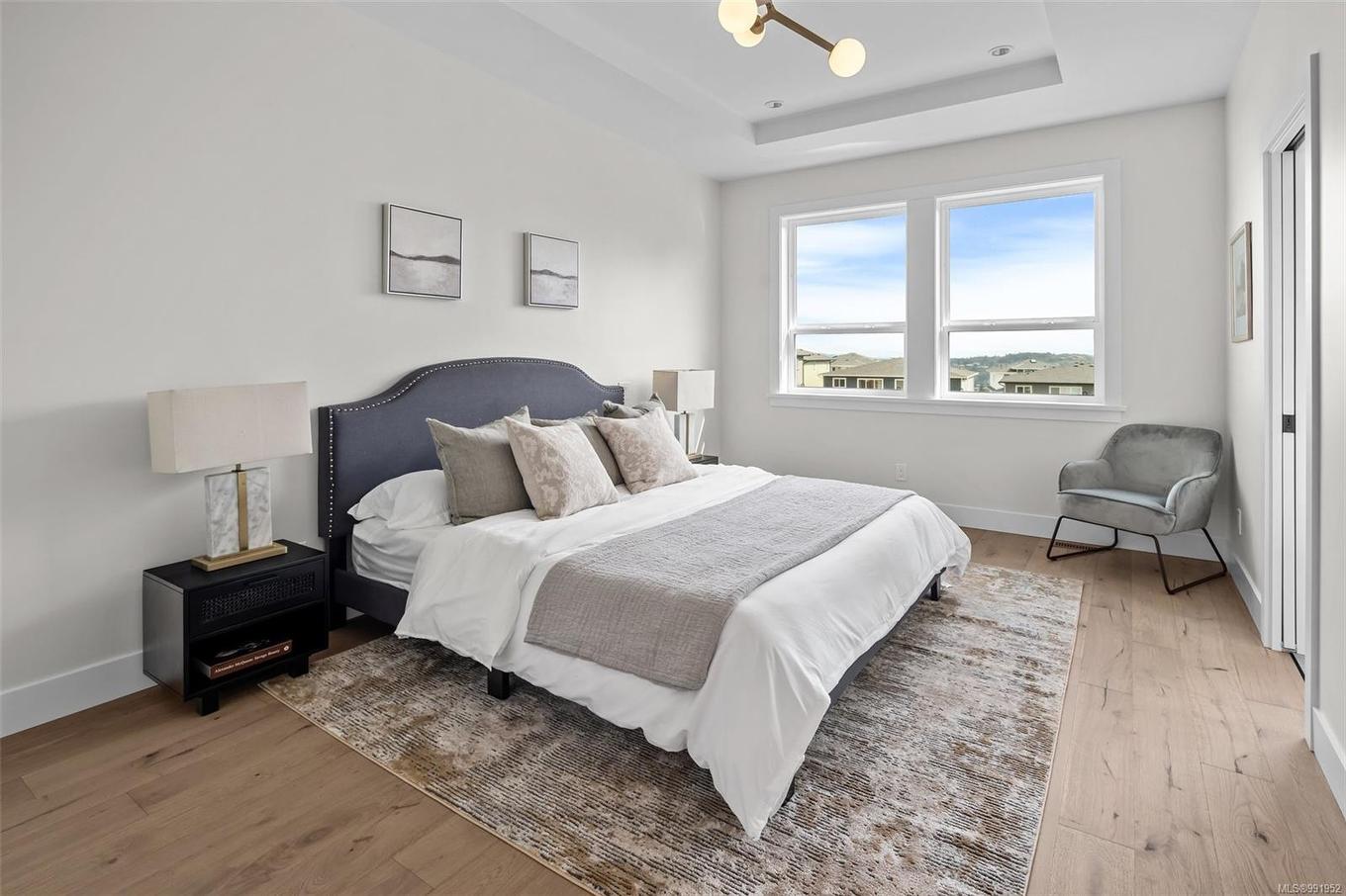 1548 Marble Pl, Langford, BC - Indoor Photo Showing Bedroom