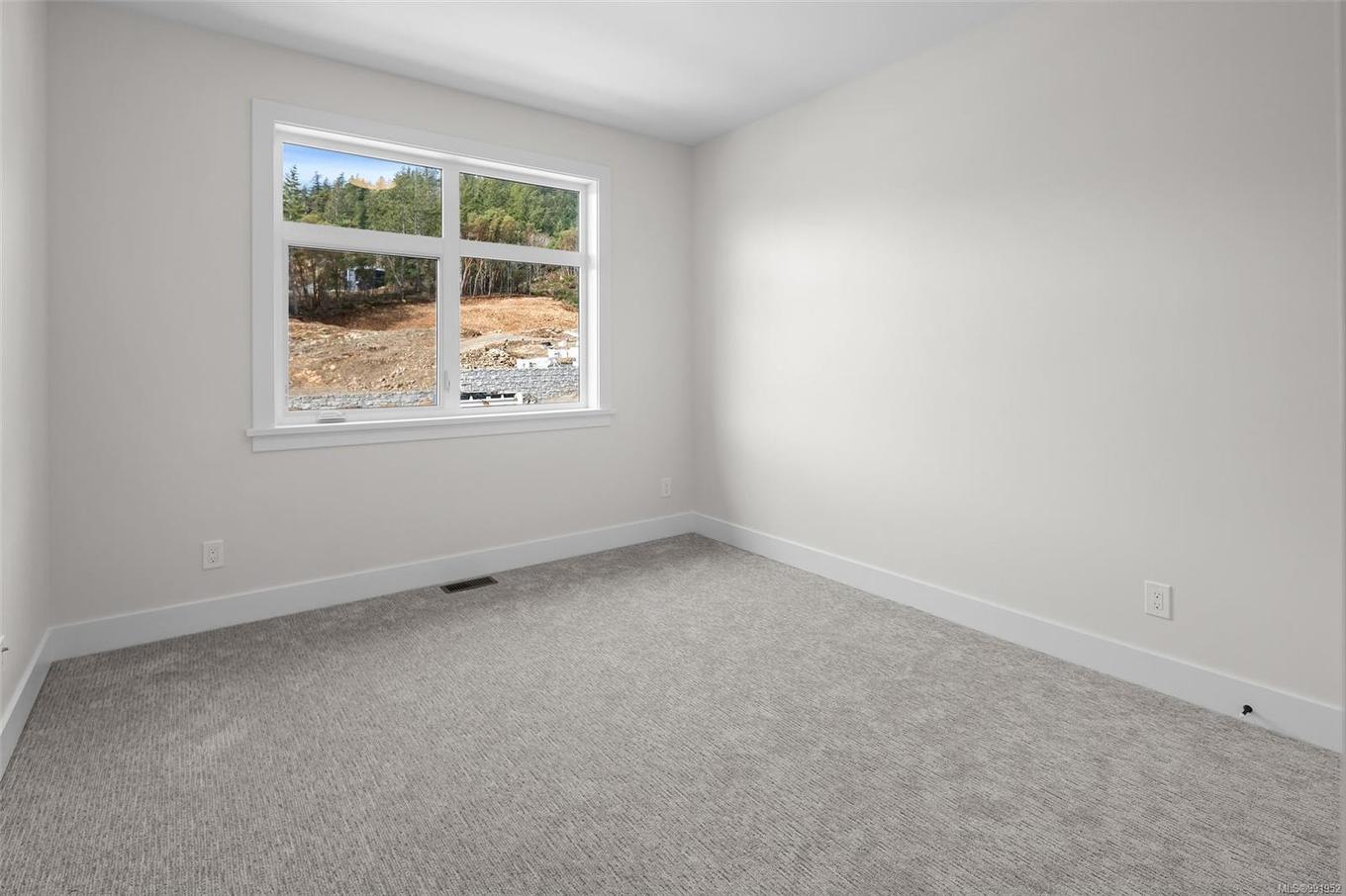 1548 Marble Pl, Langford, BC - Indoor Photo Showing Other Room