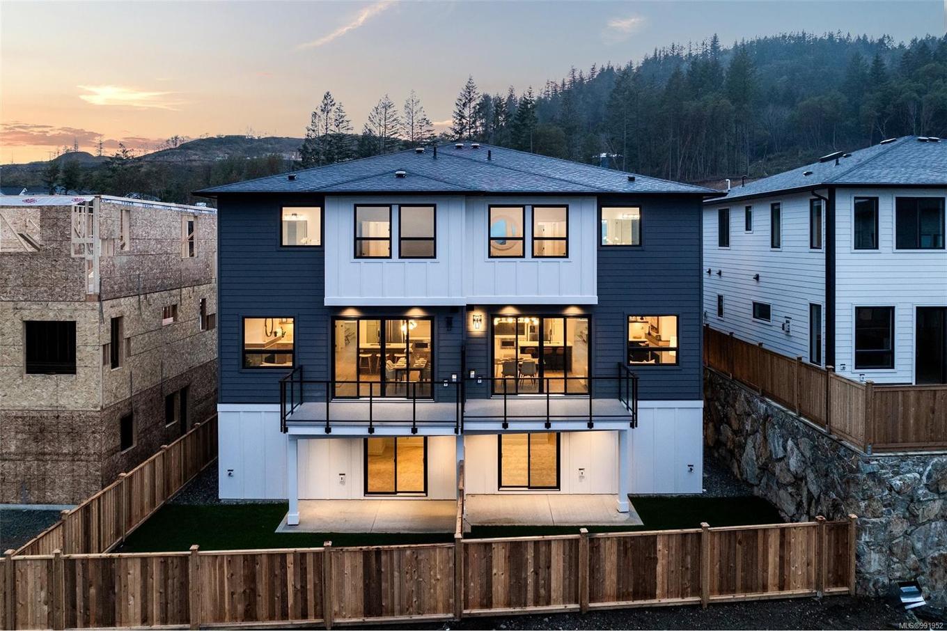 1548 Marble Pl, Langford, BC - Outdoor