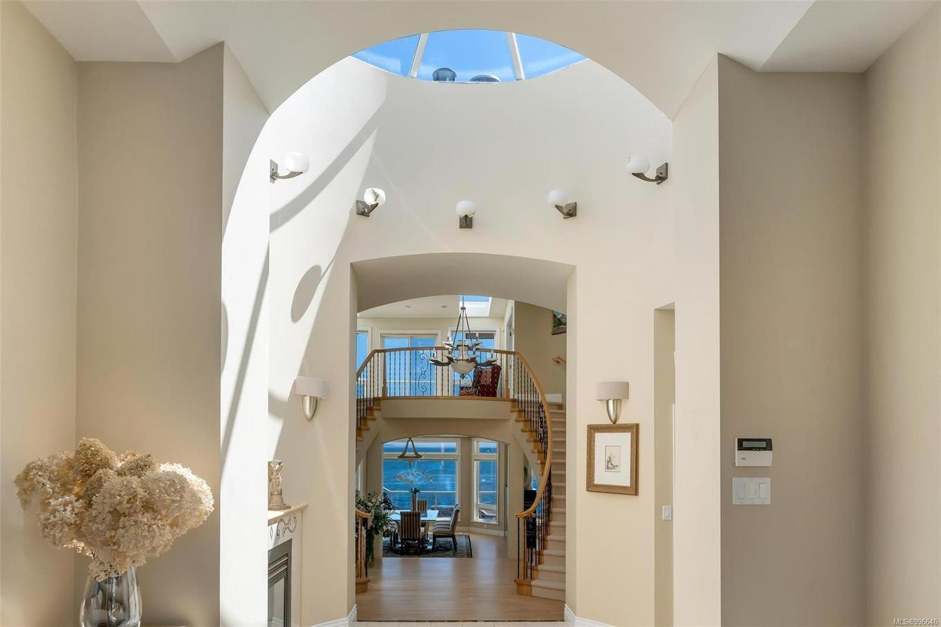 4461 Shore Way, Saanich, BC