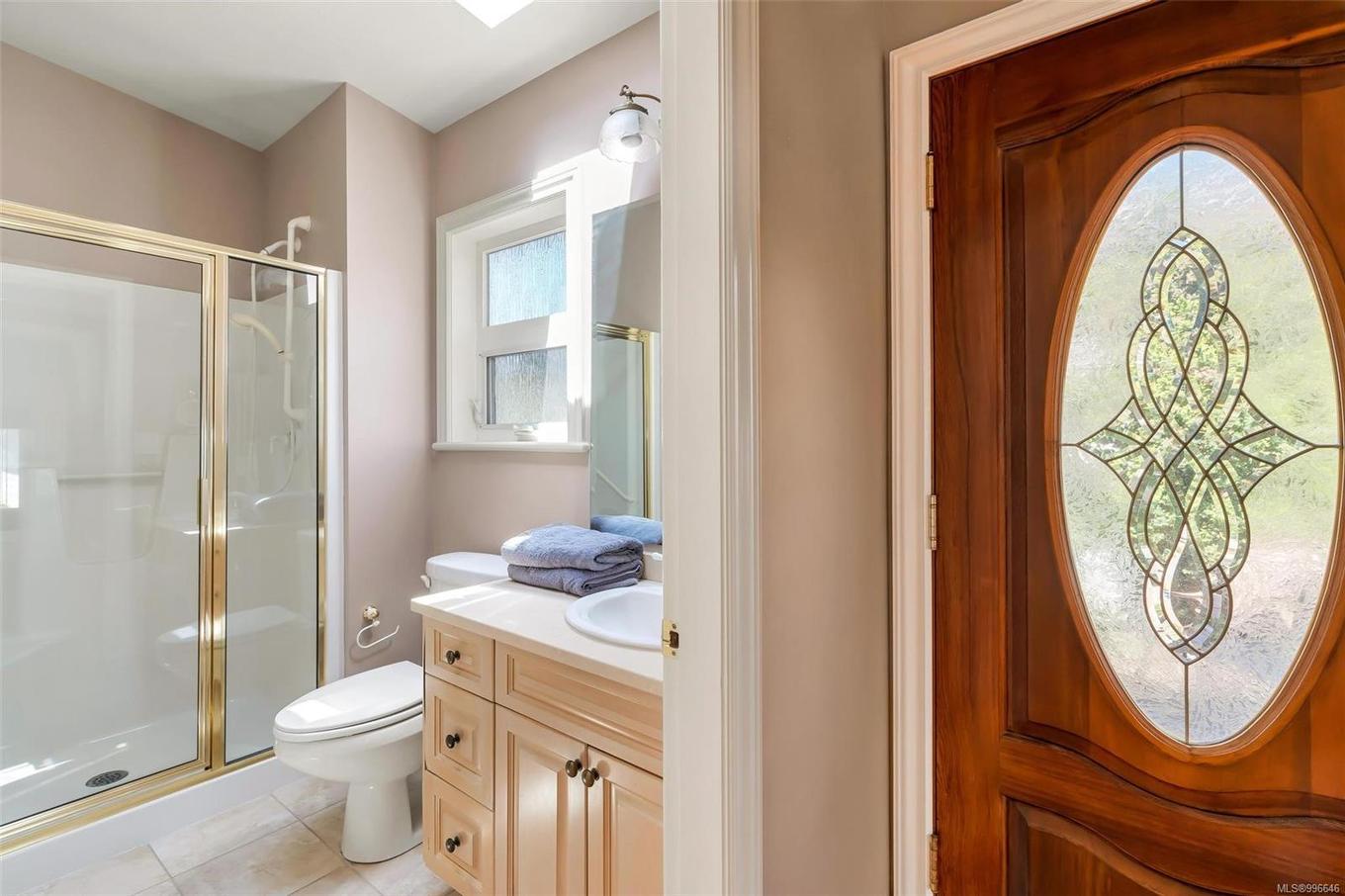 4461 Shore Way, Saanich, BC