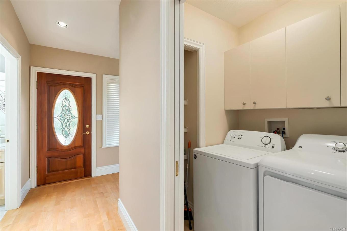 4461 Shore Way, Saanich, BC