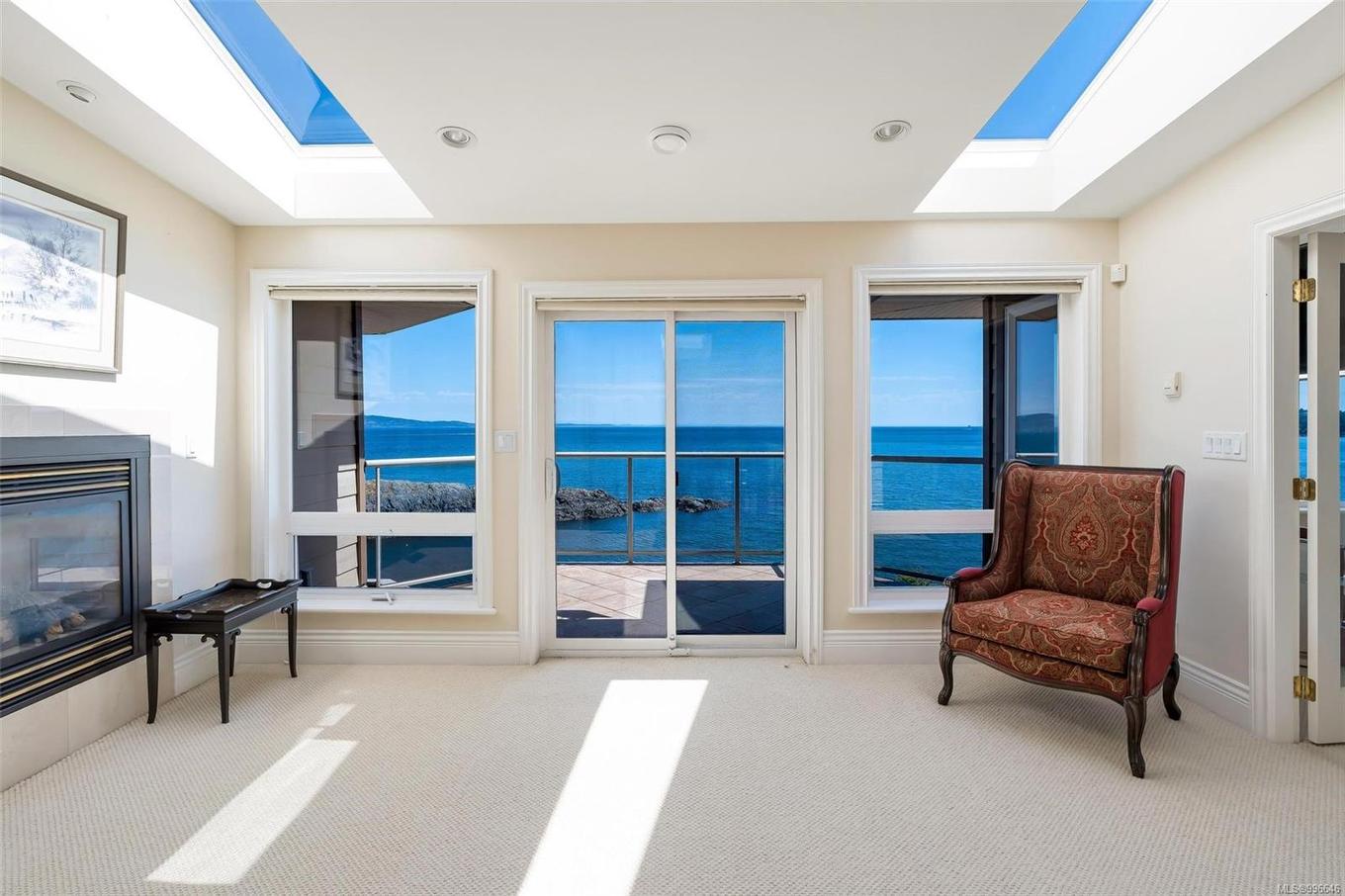 4461 Shore Way, Saanich, BC