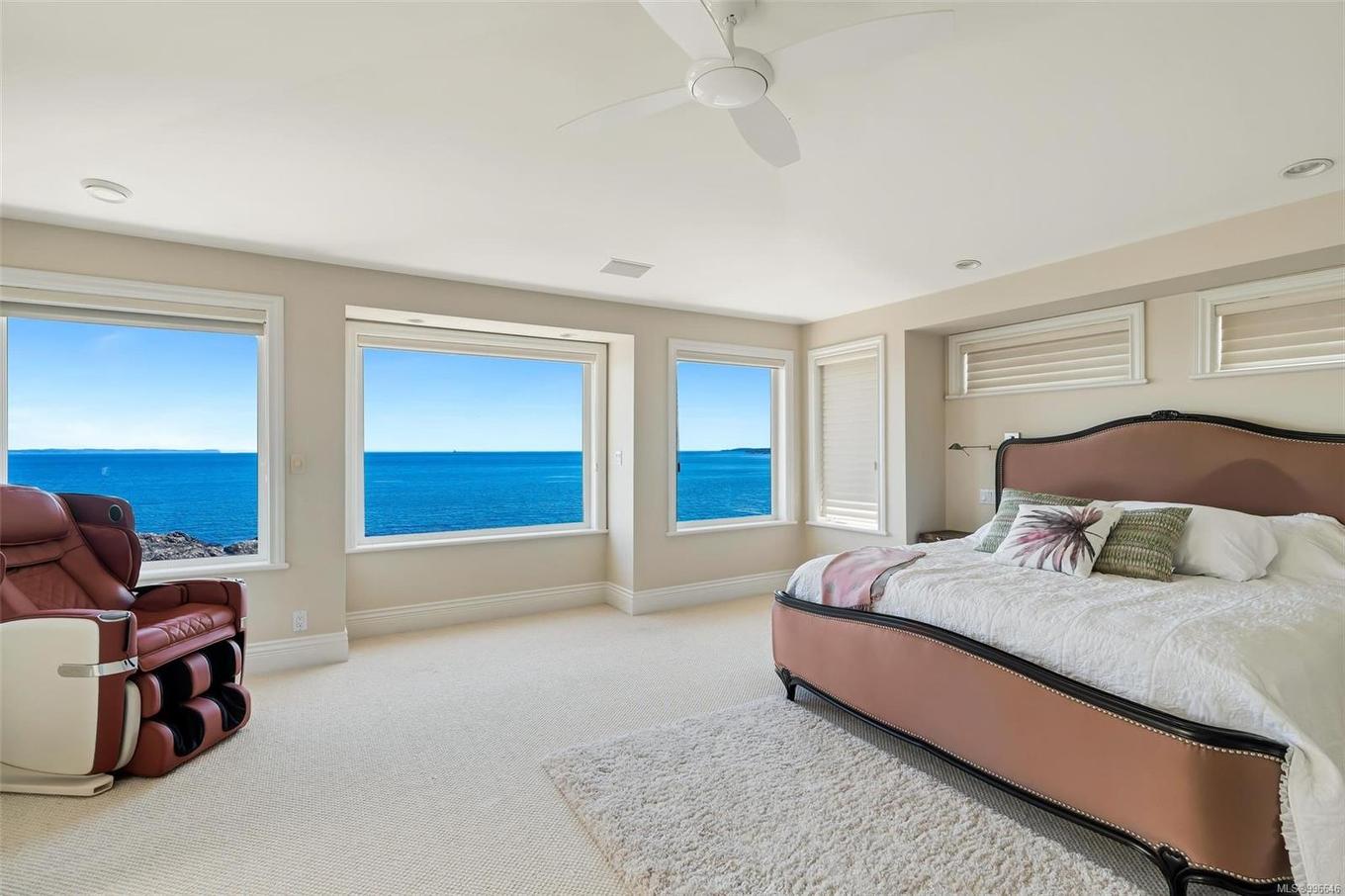 4461 Shore Way, Saanich, BC