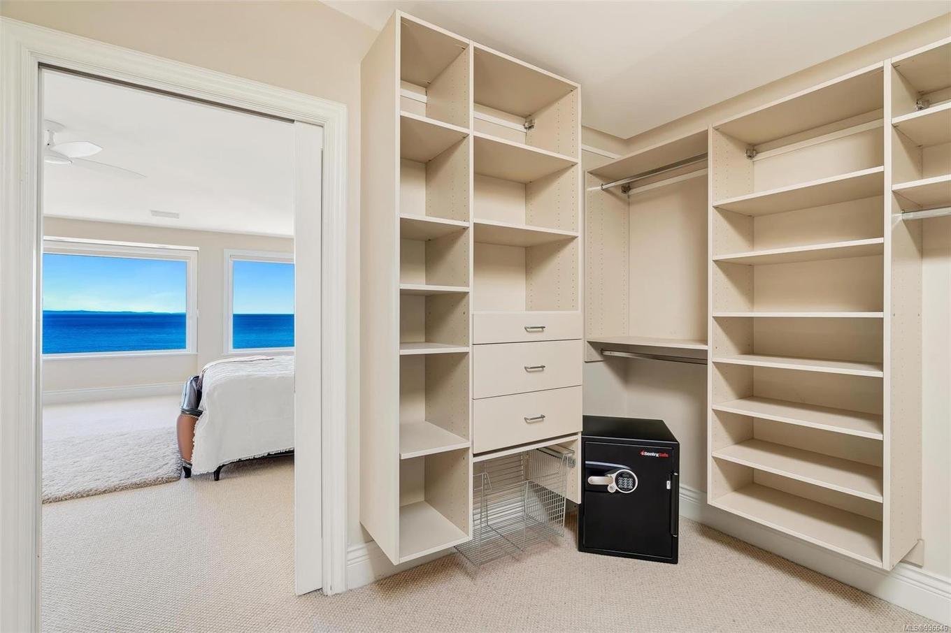 4461 Shore Way, Saanich, BC