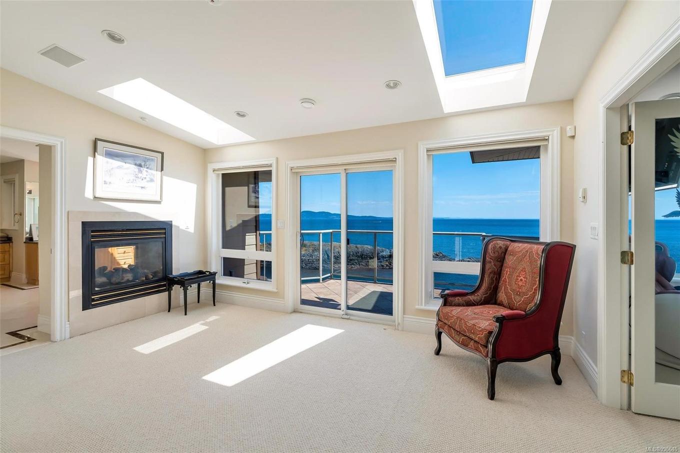 4461 Shore Way, Saanich, BC