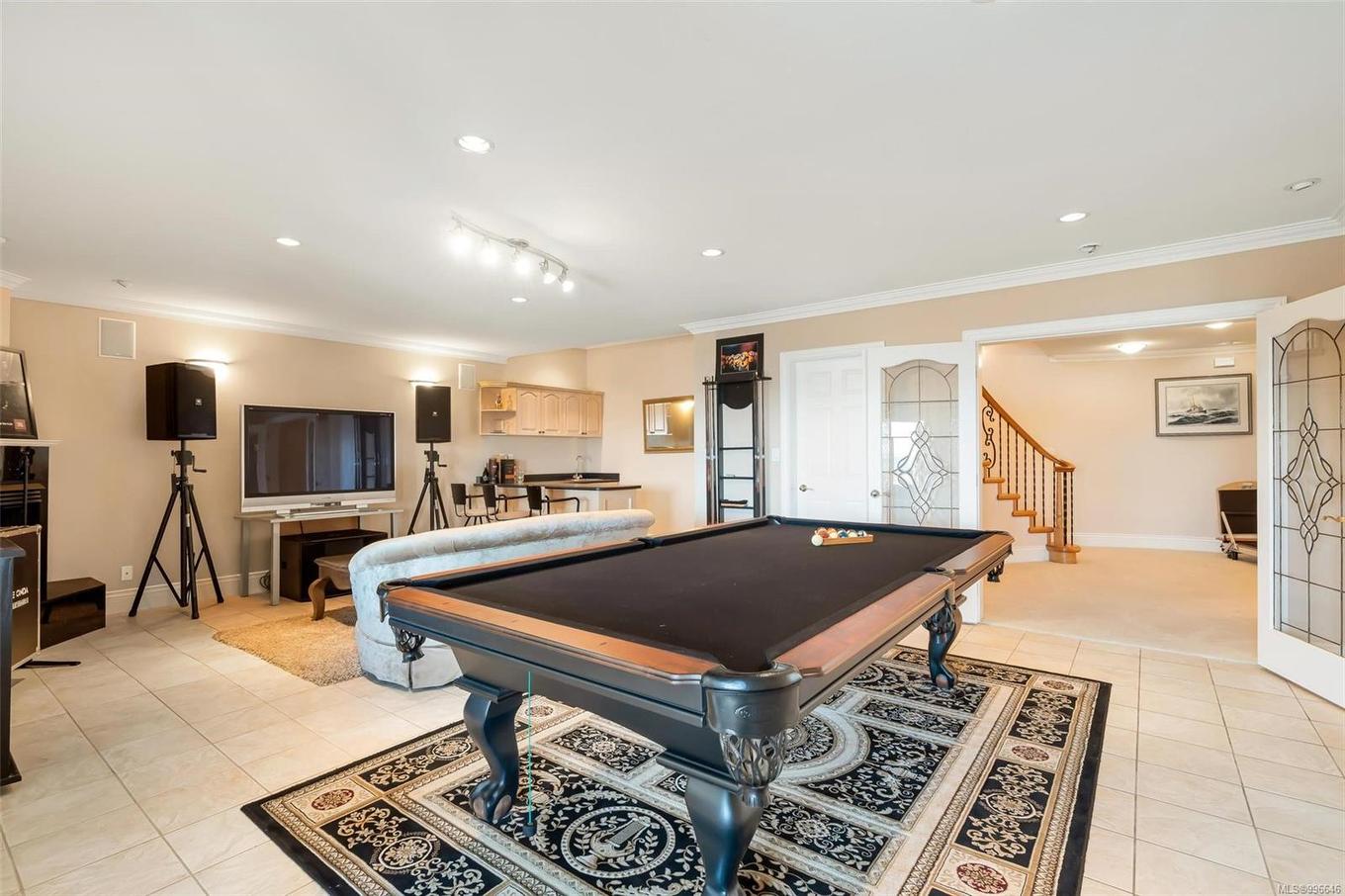 4461 Shore Way, Saanich, BC