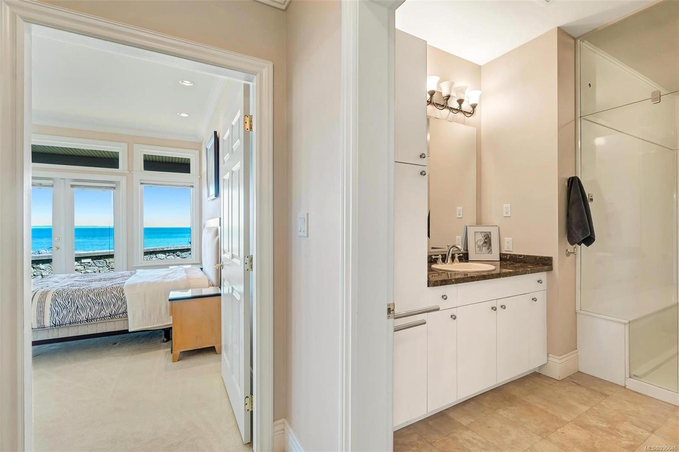 4461 Shore Way, Saanich, BC