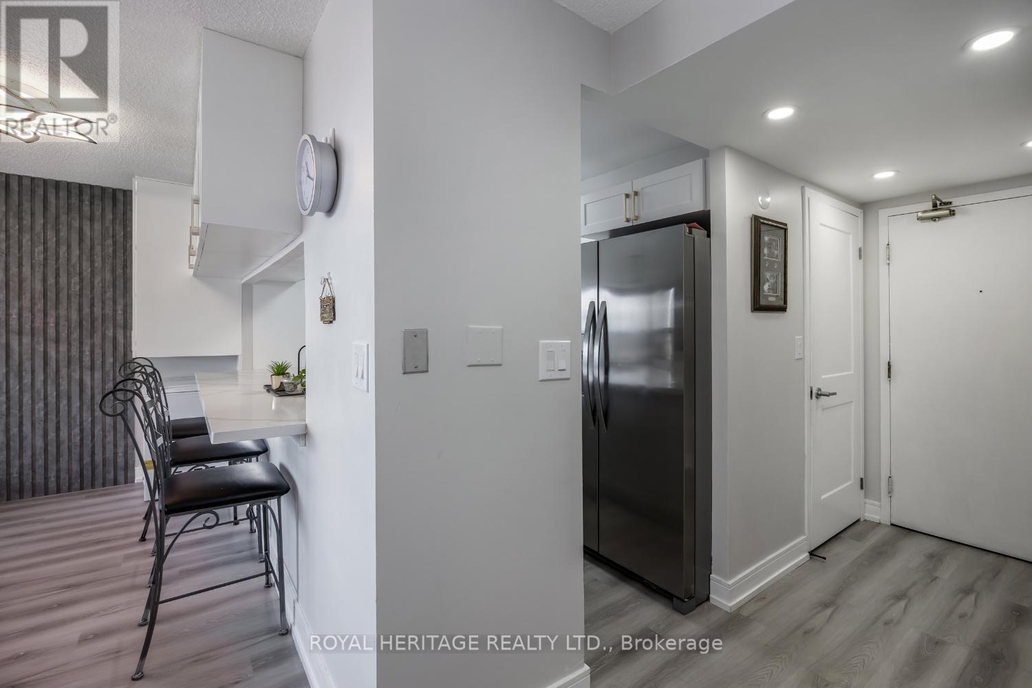 1003 - 90 Dale Avenue, Toronto, ON - Indoor Photo Showing Other Room