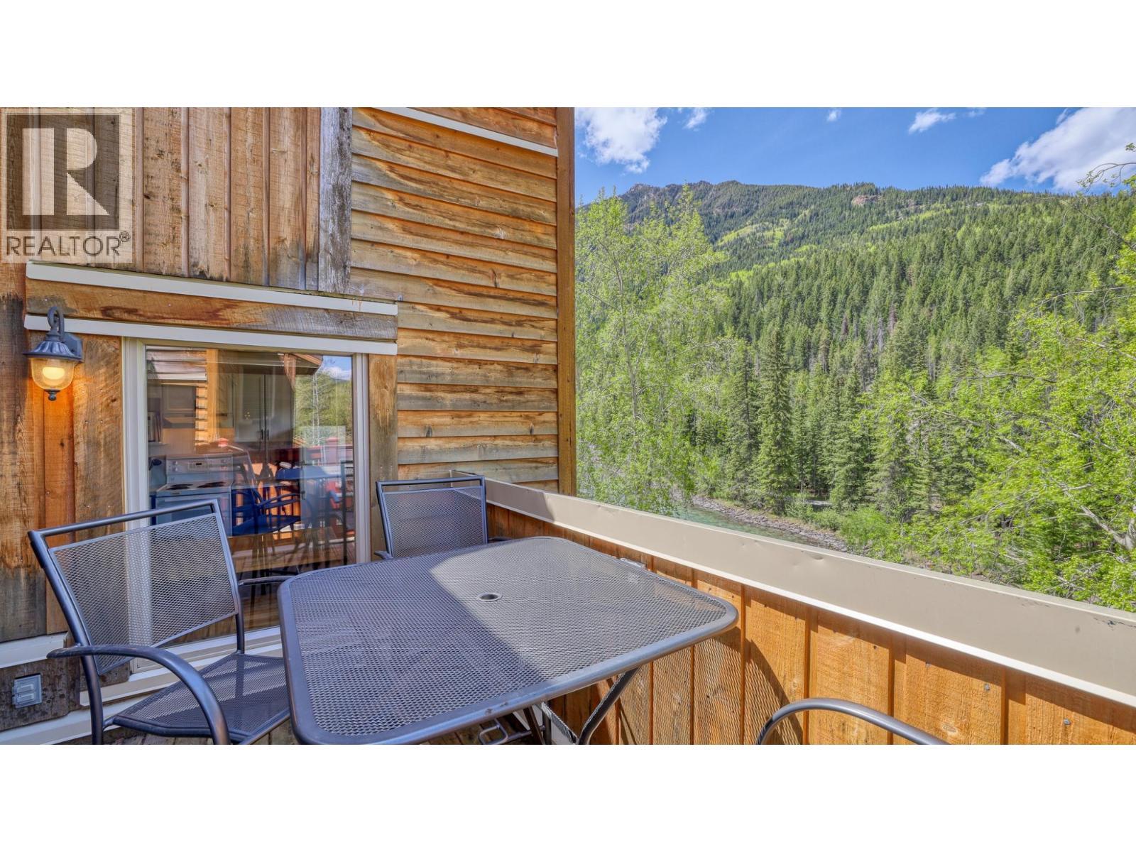 2035 Panorama Drive Unit# 237, Panorama, BC - Outdoor