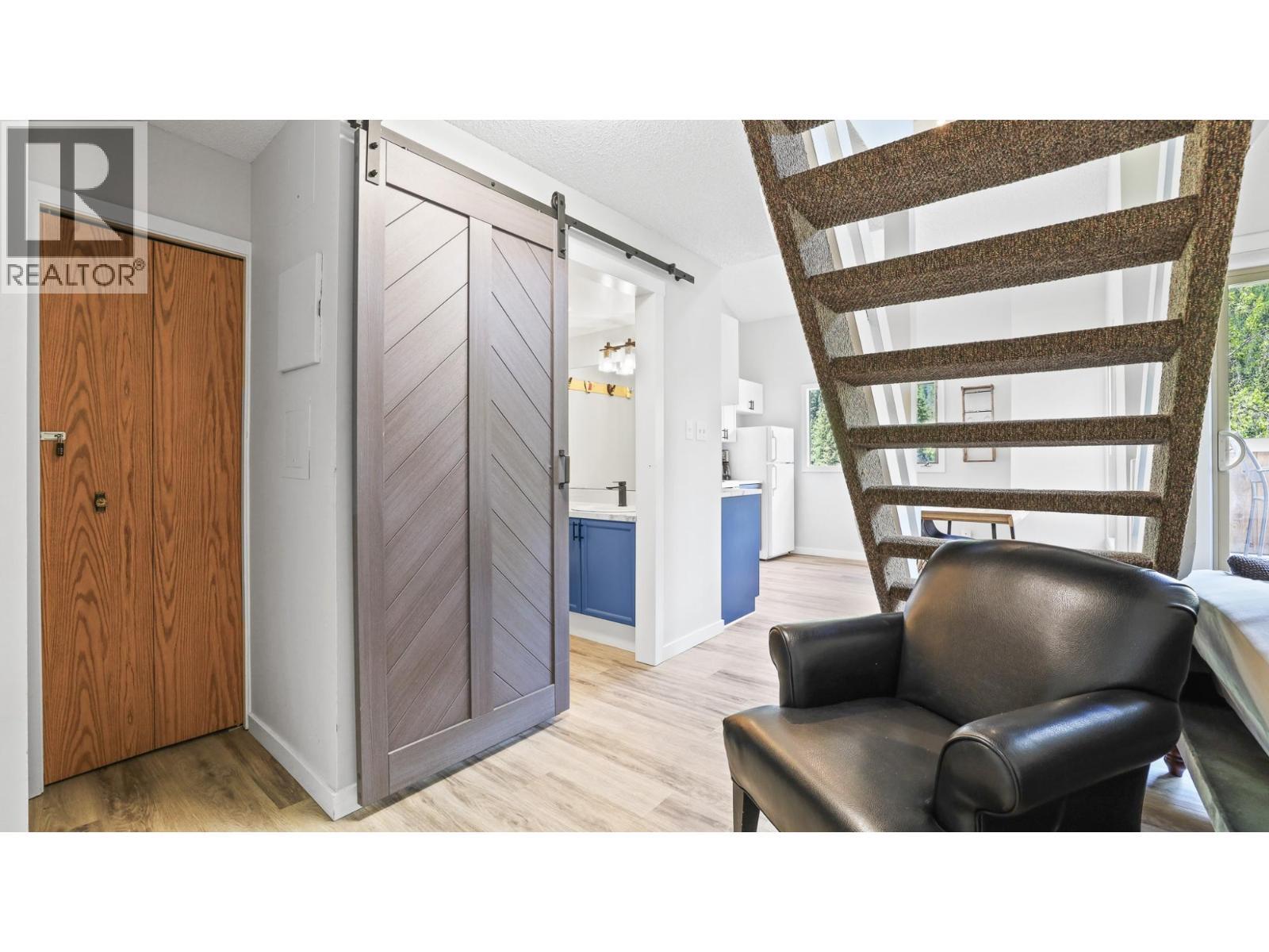 2035 Panorama Drive Unit# 237, Panorama, BC - Indoor