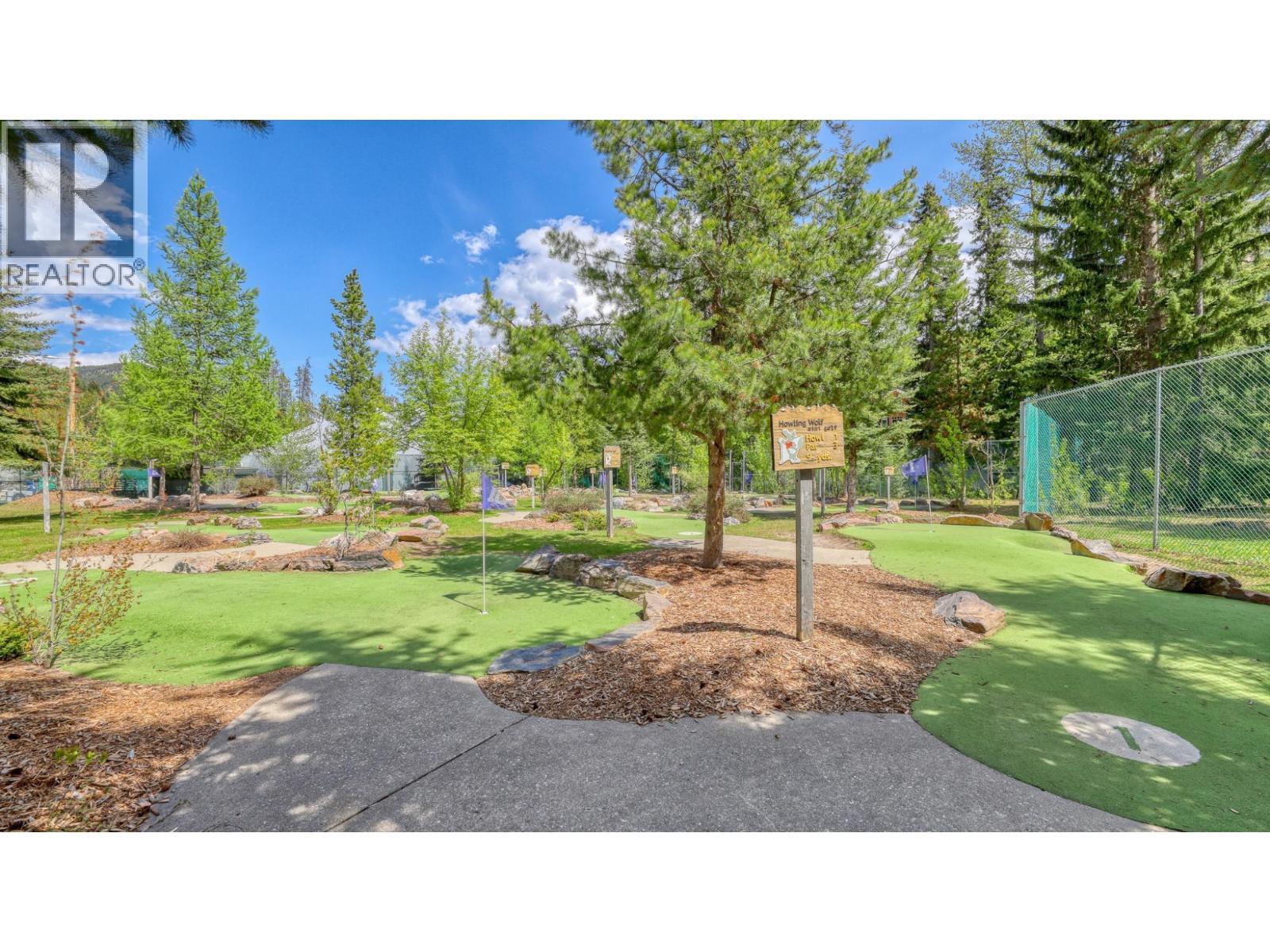 2035 Panorama Drive Unit# 237, Panorama, BC - Outdoor