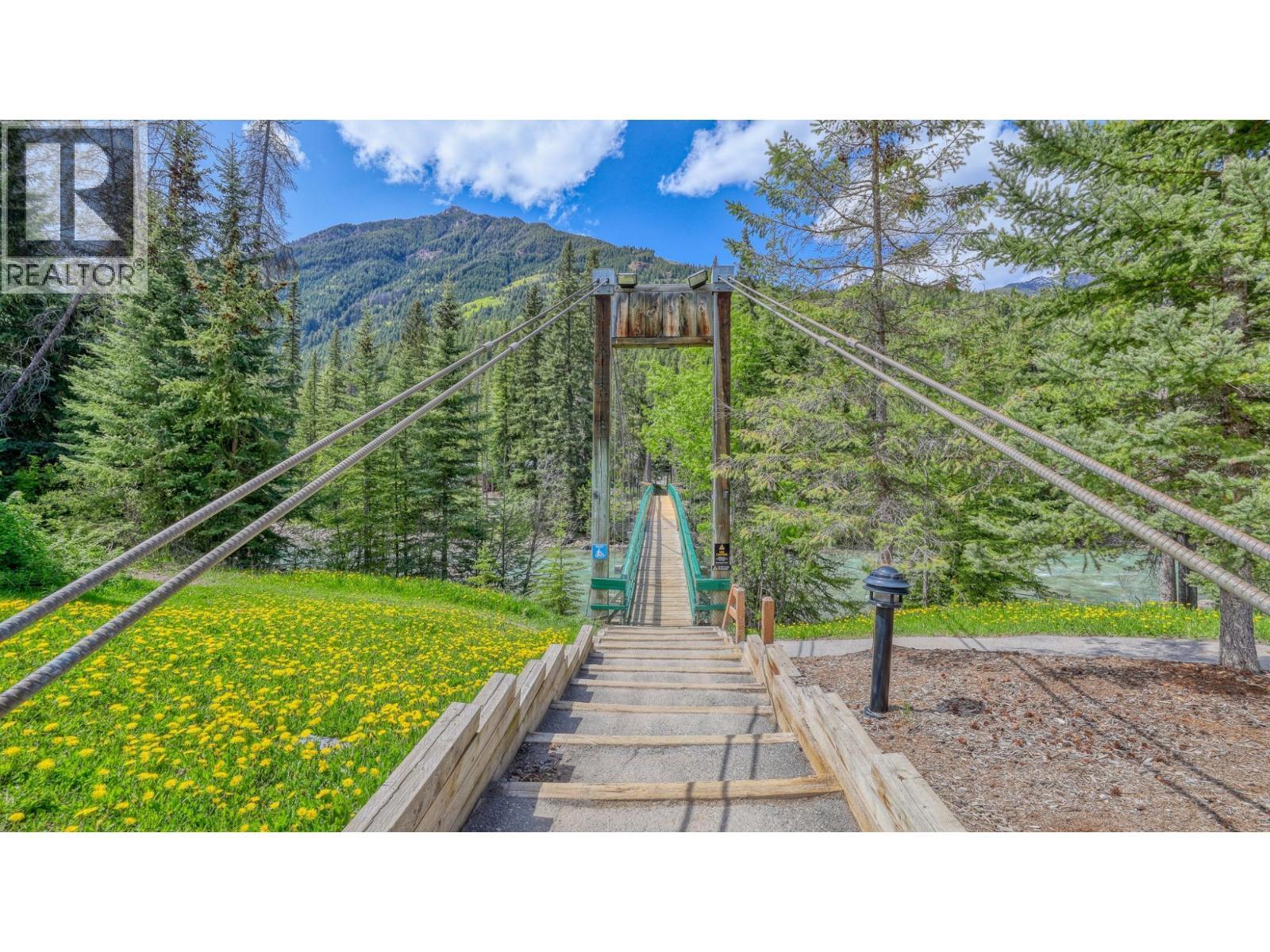 2035 Panorama Drive Unit# 237, Panorama, BC - Outdoor