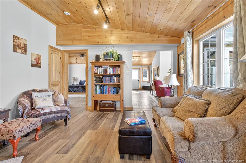 1937 Melanson Rd, Lakeville, NB