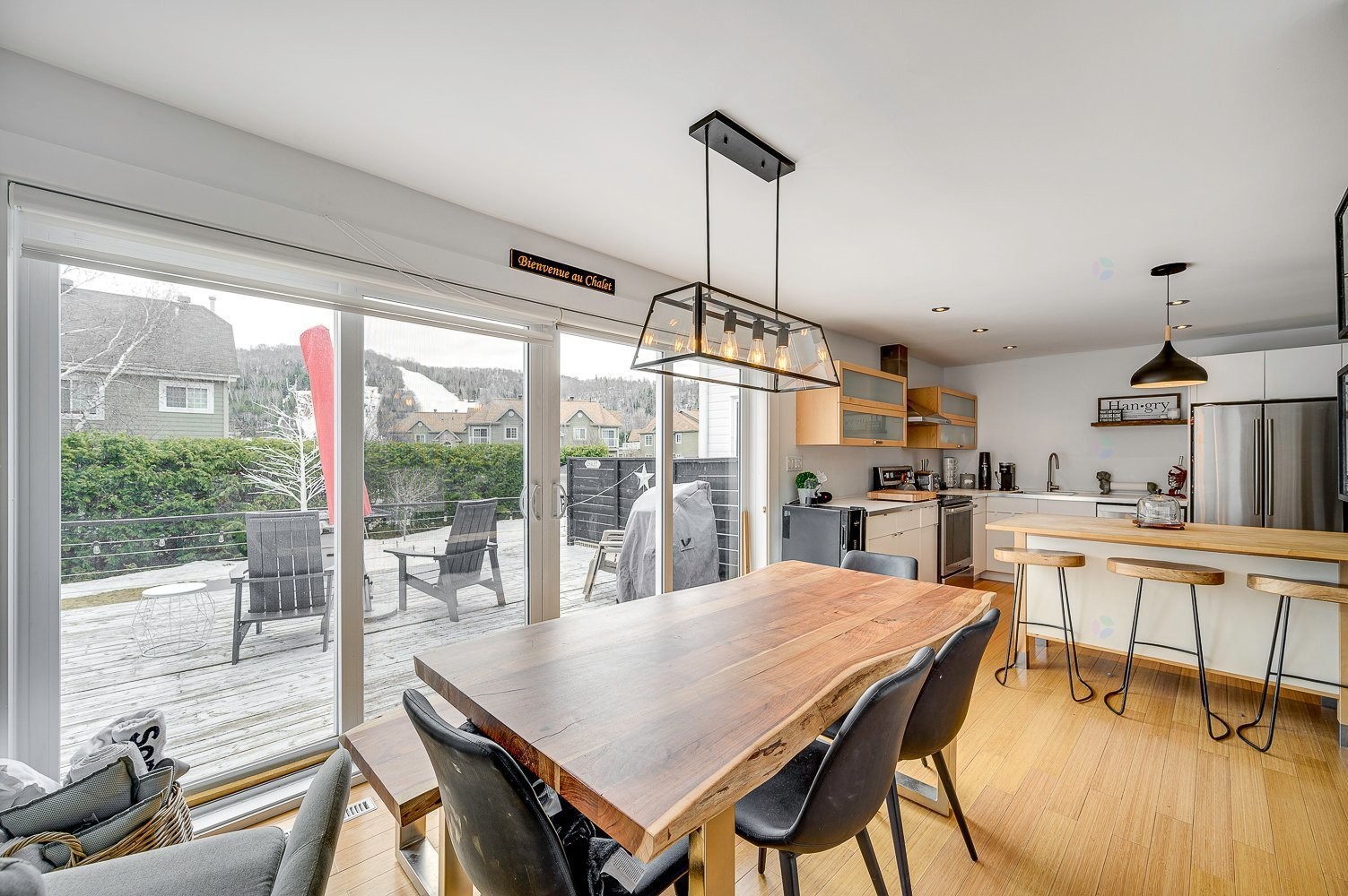 Dining Room - 366 Ch. Du Lac-Millette, Saint-Sauveur, QC - Indoor Photo Showing Dining Room