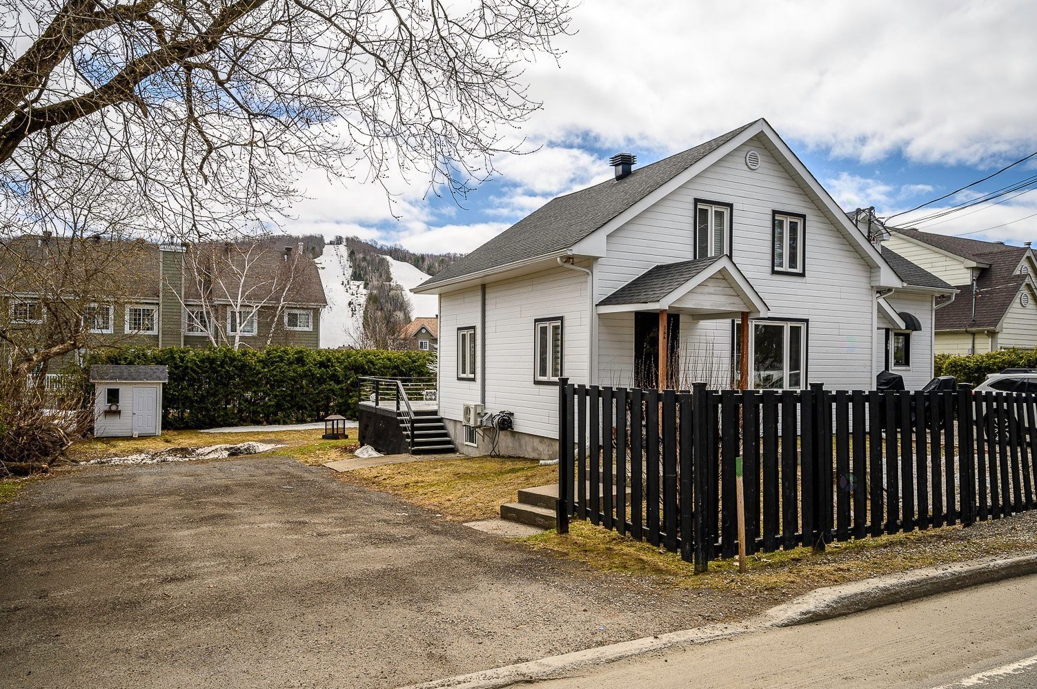 Front of Structure - 366 Ch. Du Lac-Millette, Saint-Sauveur, QC - Outdoor