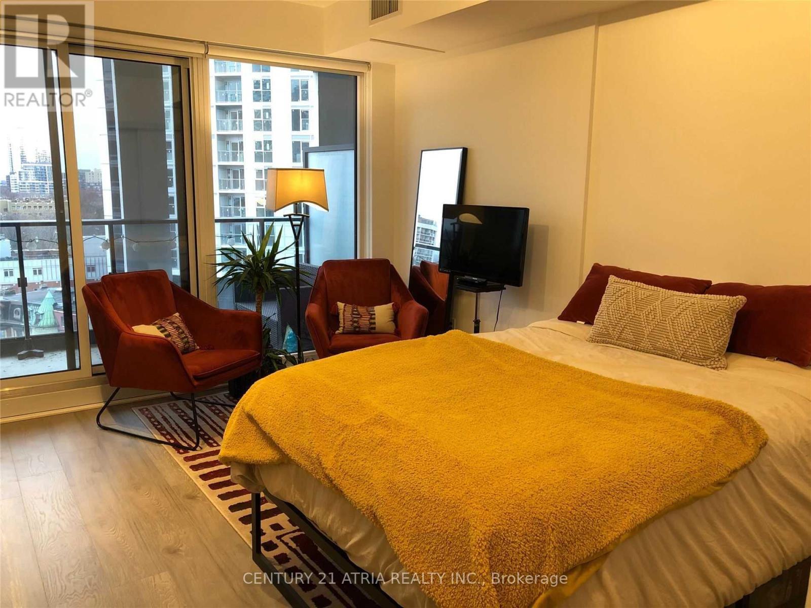 810 - 251 Jarvis Street, Toronto, ON - Indoor Photo Showing Bedroom